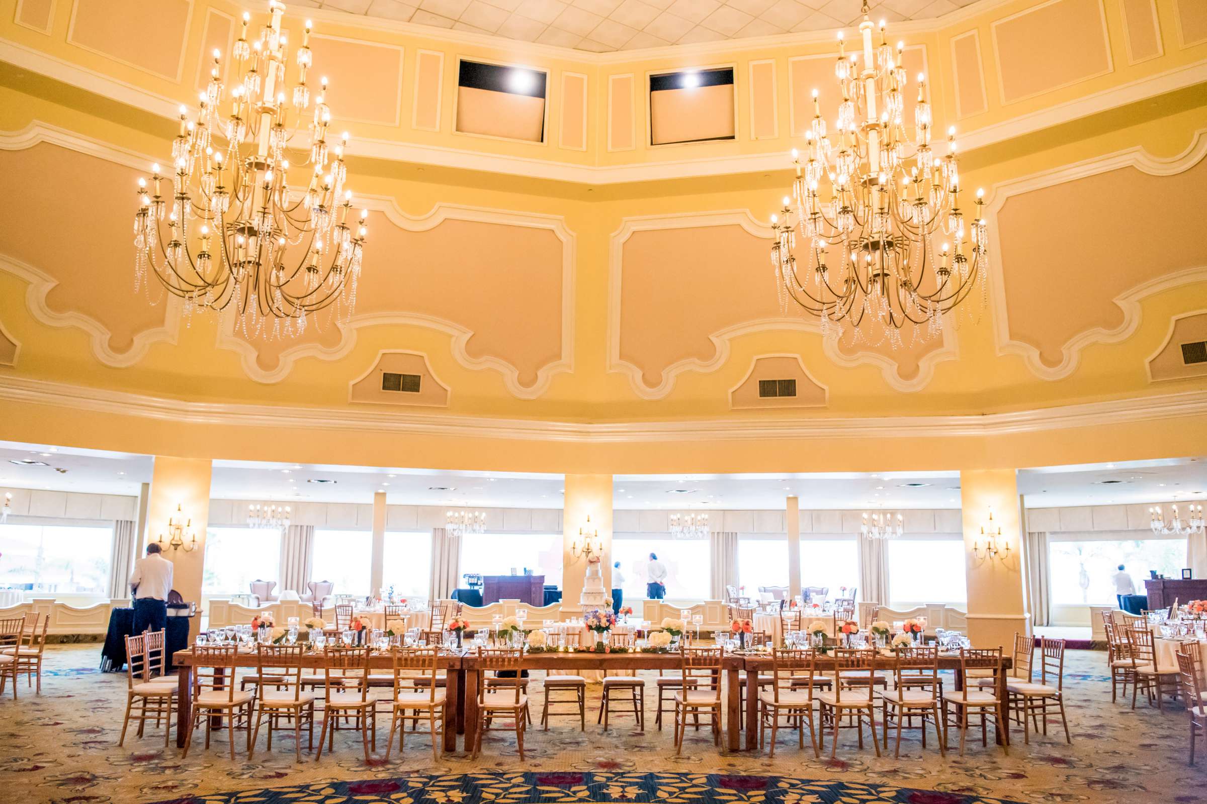 Hotel Del Coronado Wedding coordinated by Creative Affairs Inc, Hannah and Colby Wedding Photo #378676 by True Photography