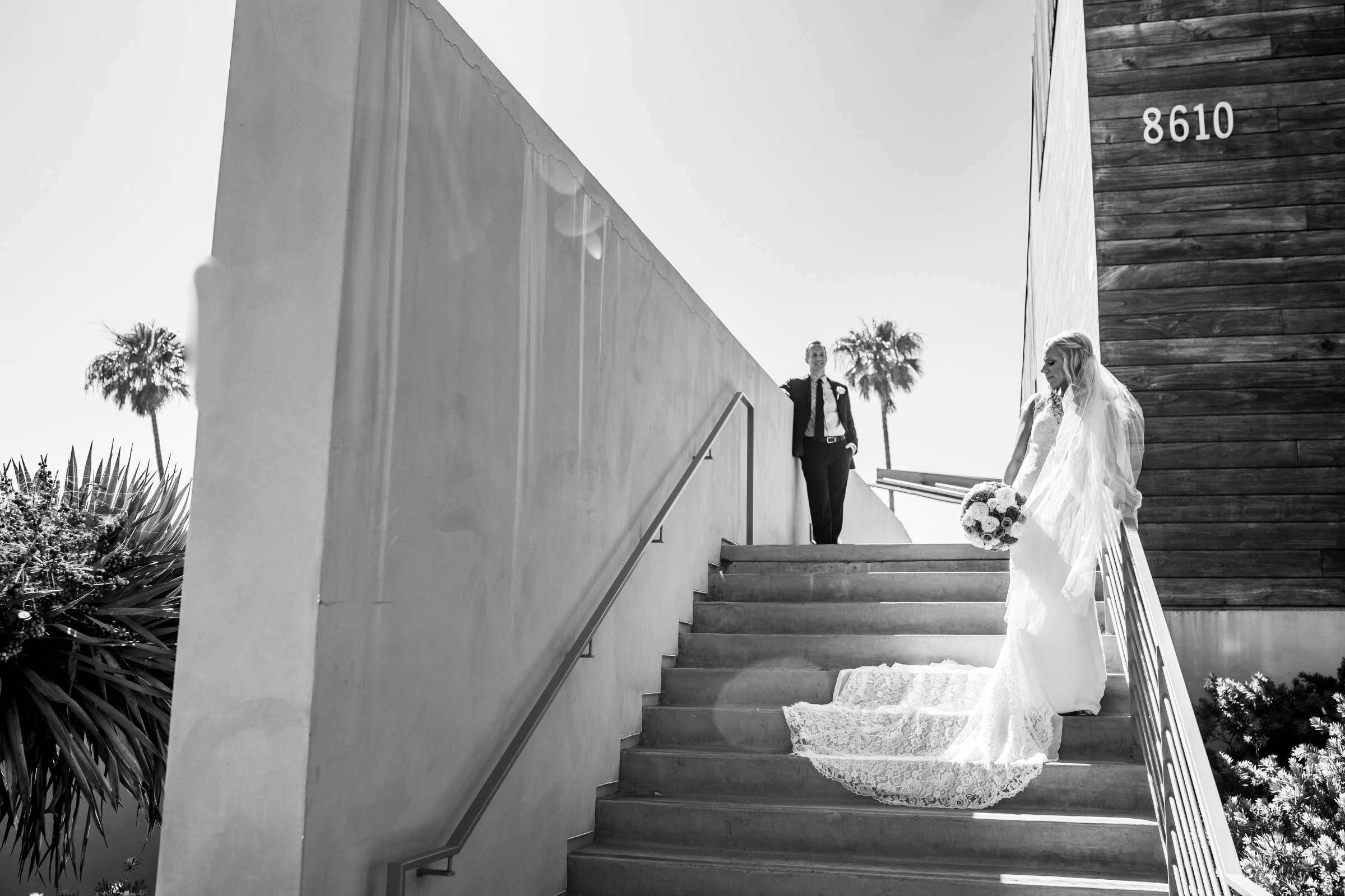 Scripps Seaside Forum Wedding coordinated by First Comes Love Weddings & Events, Christina and Sean Wedding Photo #387720 by True Photography