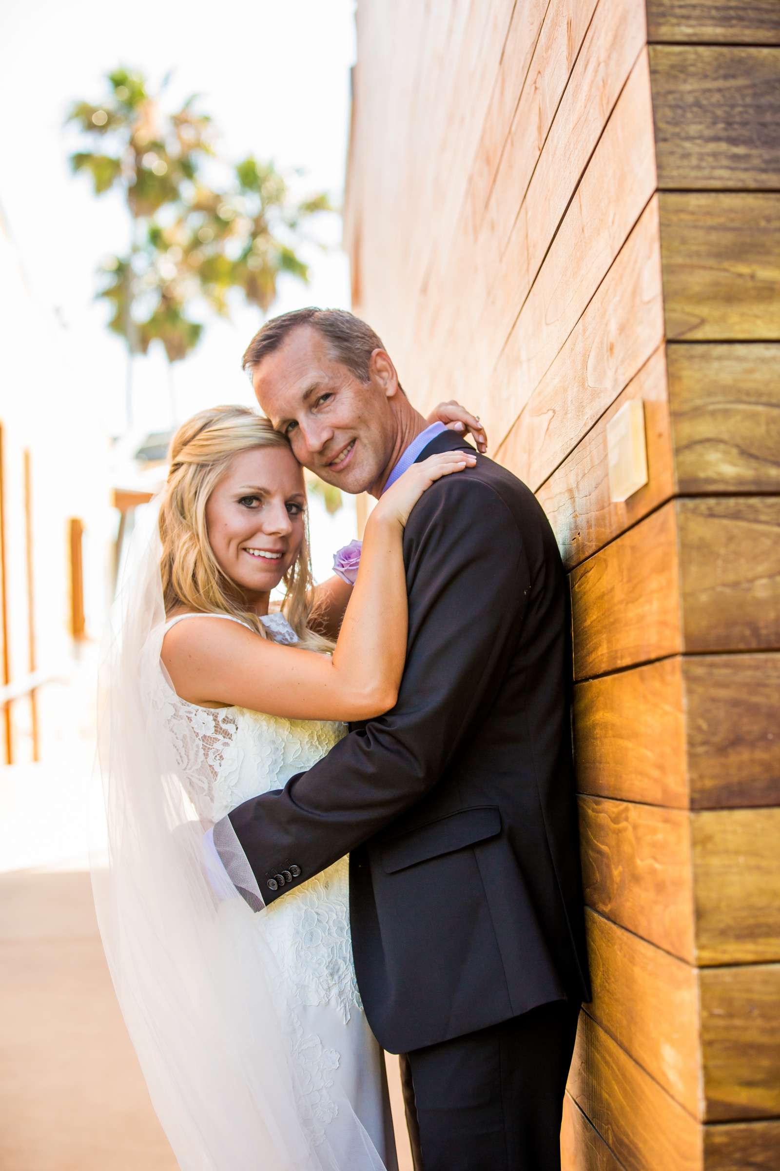 Scripps Seaside Forum Wedding coordinated by First Comes Love Weddings & Events, Christina and Sean Wedding Photo #387749 by True Photography