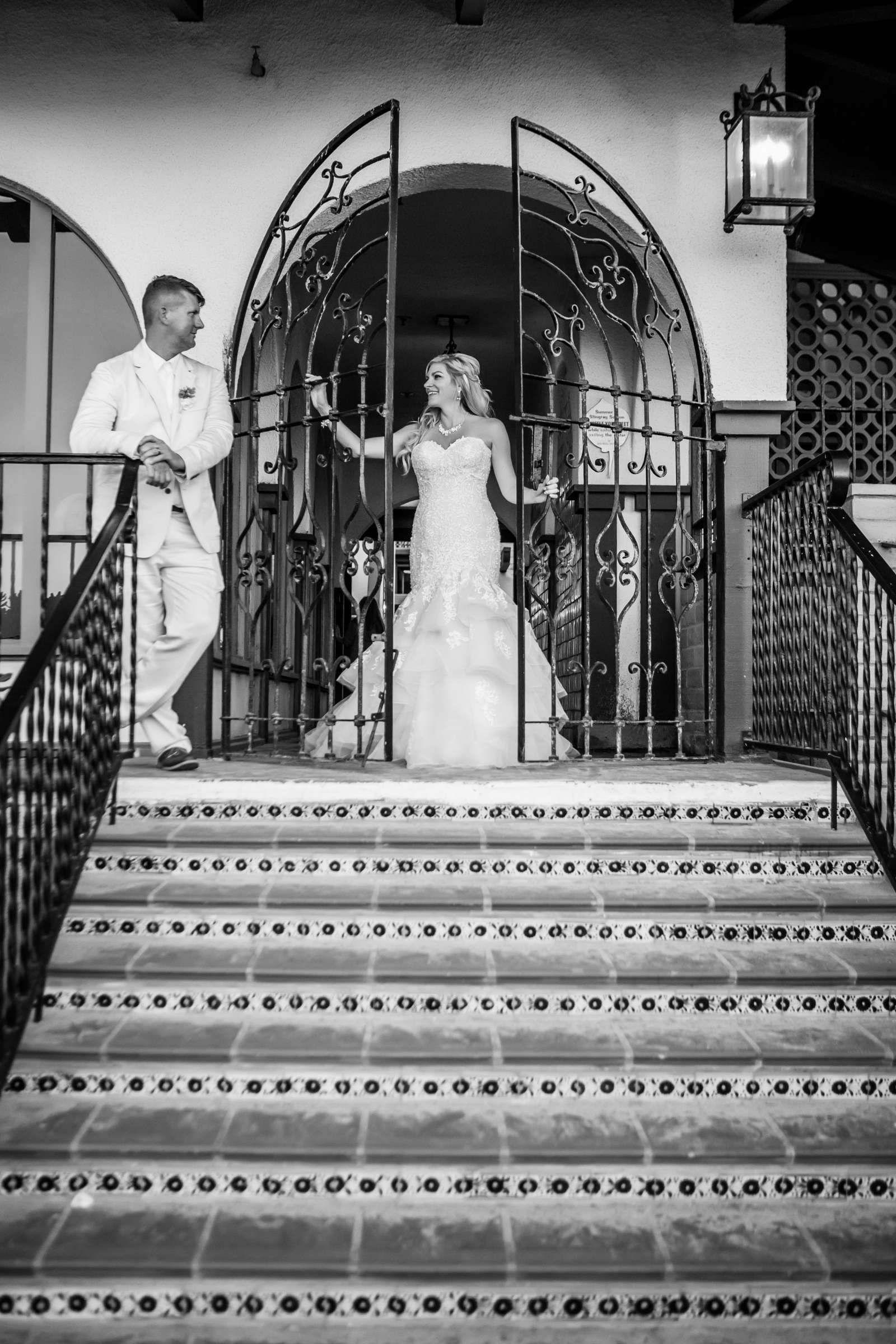 La Jolla Shores Hotel Wedding coordinated by Sparkle and Toast, Dawn and Jon Wedding Photo #394529 by True Photography