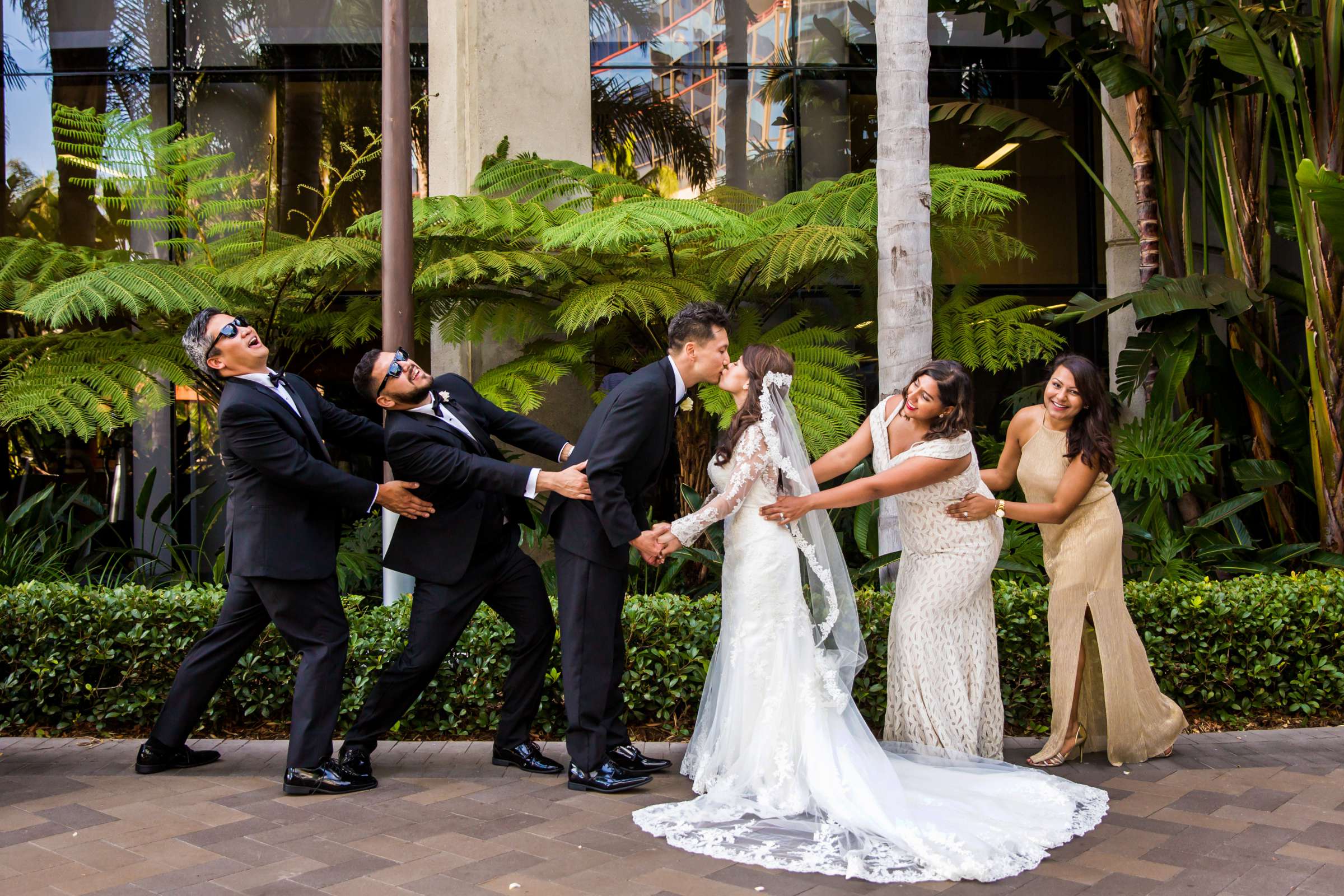 Marriott Marquis San Diego Marina Wedding coordinated by Michelle Elizabeth Events and Design, Minh and Jason Wedding Photo #70 by True Photography