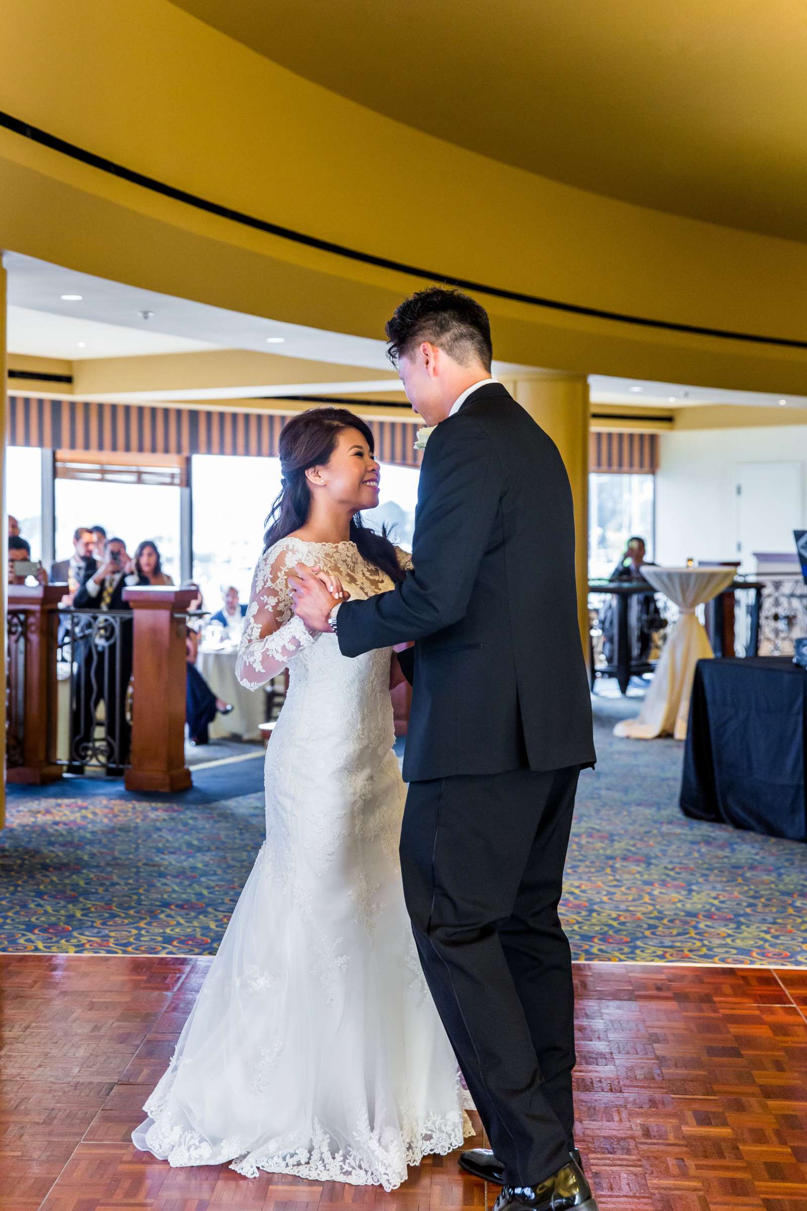 Marriott Marquis San Diego Marina Wedding coordinated by Michelle Elizabeth Events and Design, Minh and Jason Wedding Photo #74 by True Photography
