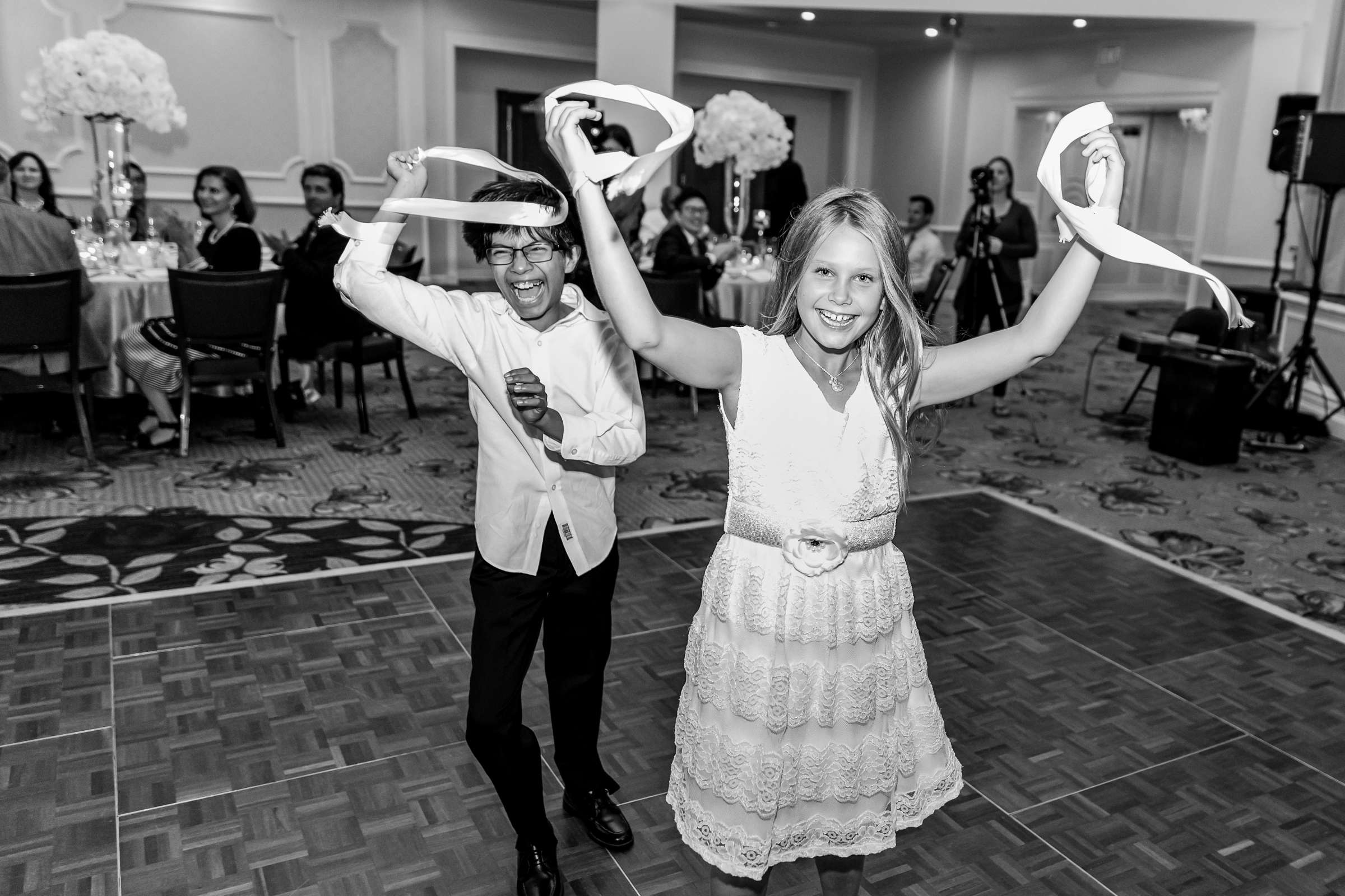 Hotel Del Coronado Wedding coordinated by Creative Affairs Inc, Diane and Paul Wedding Photo #83 by True Photography