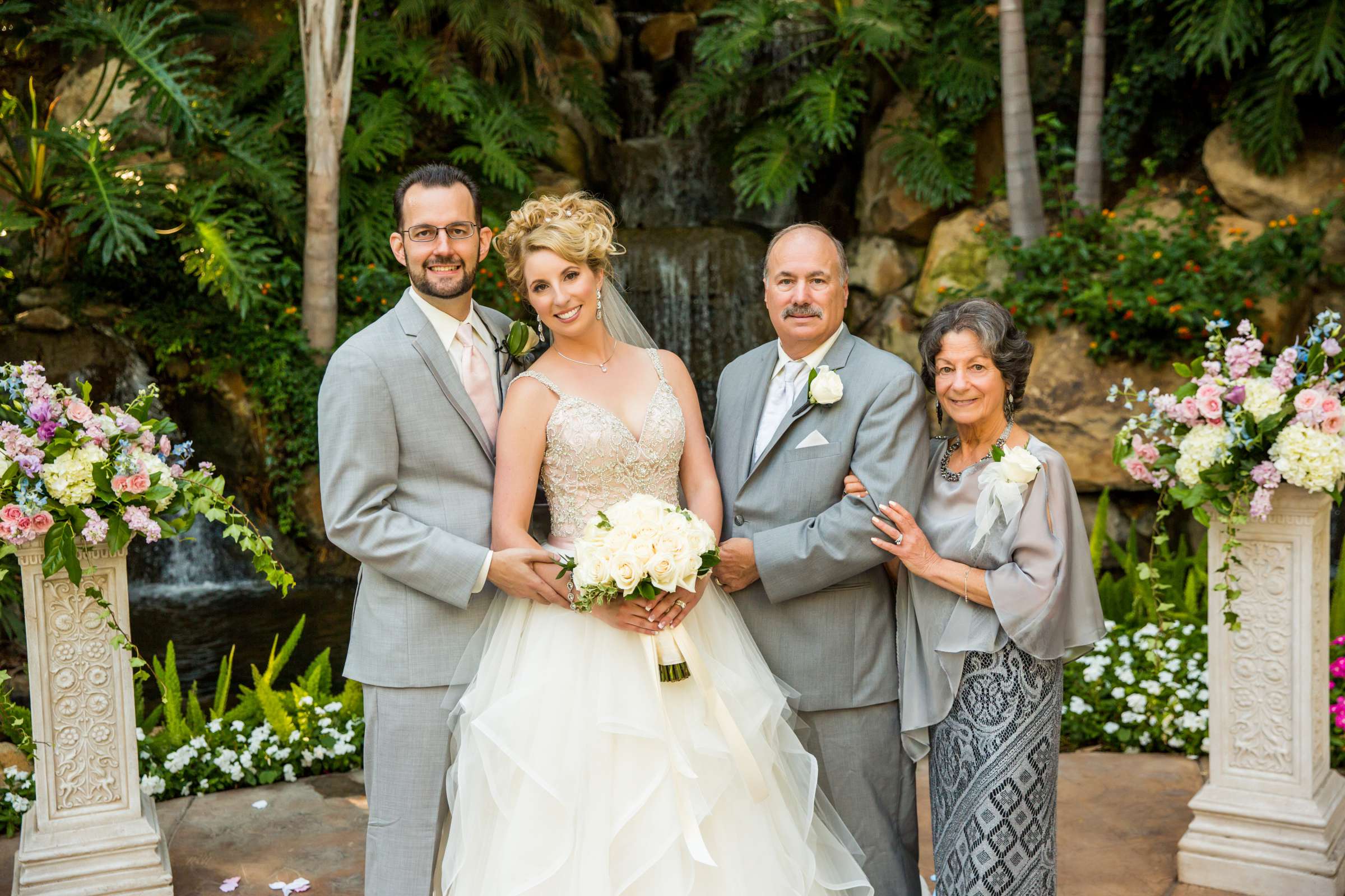 Grand Tradition Estate Wedding coordinated by Grand Tradition Estate, Kristie and Timothy Wedding Photo #411658 by True Photography