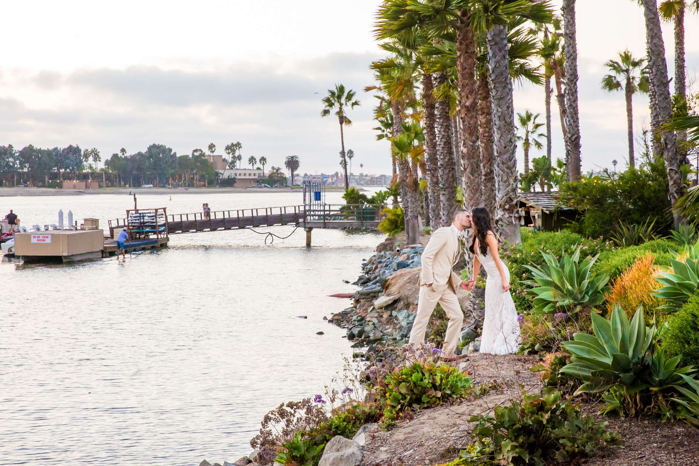 Paradise Point Wedding coordinated by Aquilone Events, Amanda and Travis Wedding Photo #418198 by True Photography