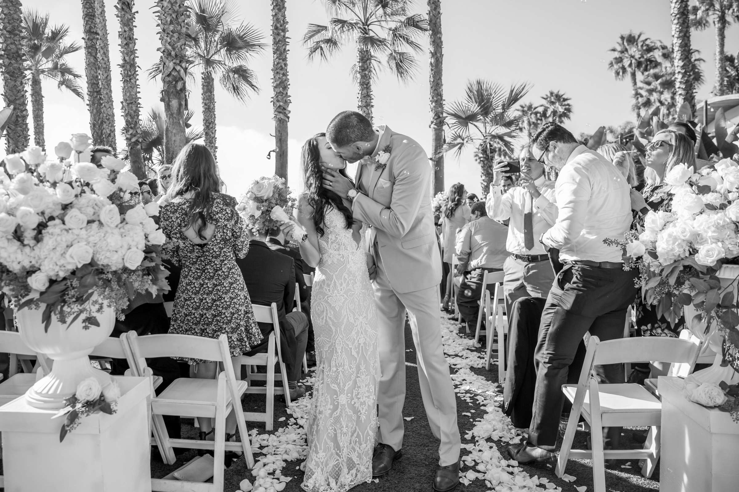 Paradise Point Wedding coordinated by Aquilone Events, Amanda and Travis Wedding Photo #418255 by True Photography