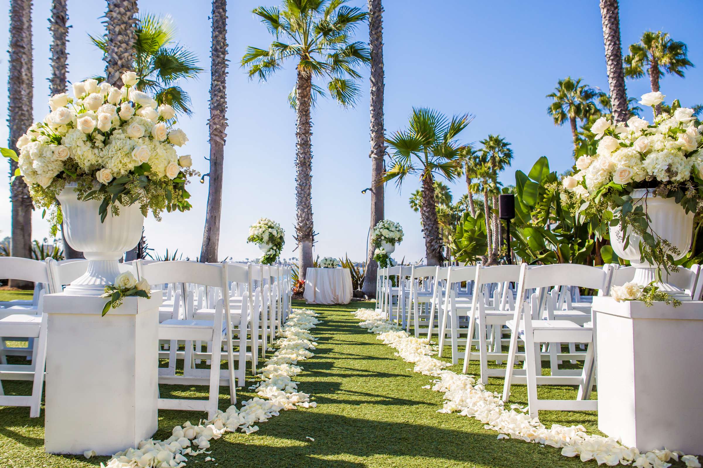 Paradise Point Wedding coordinated by Aquilone Events, Amanda and Travis Wedding Photo #418328 by True Photography