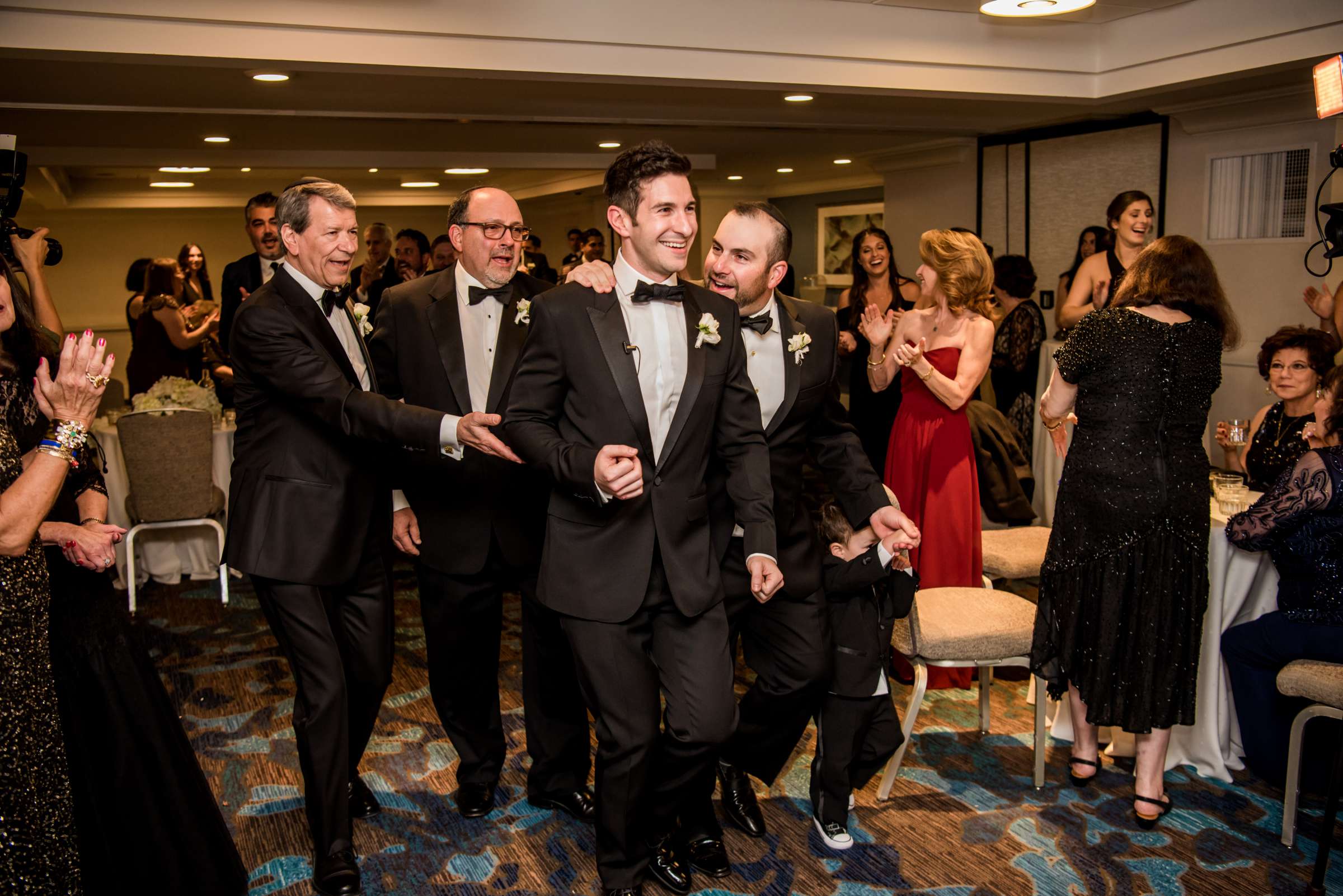 Manchester Grand Hyatt San Diego Wedding coordinated by First Comes Love Weddings & Events, Nikki and Danny Wedding Photo #442736 by True Photography