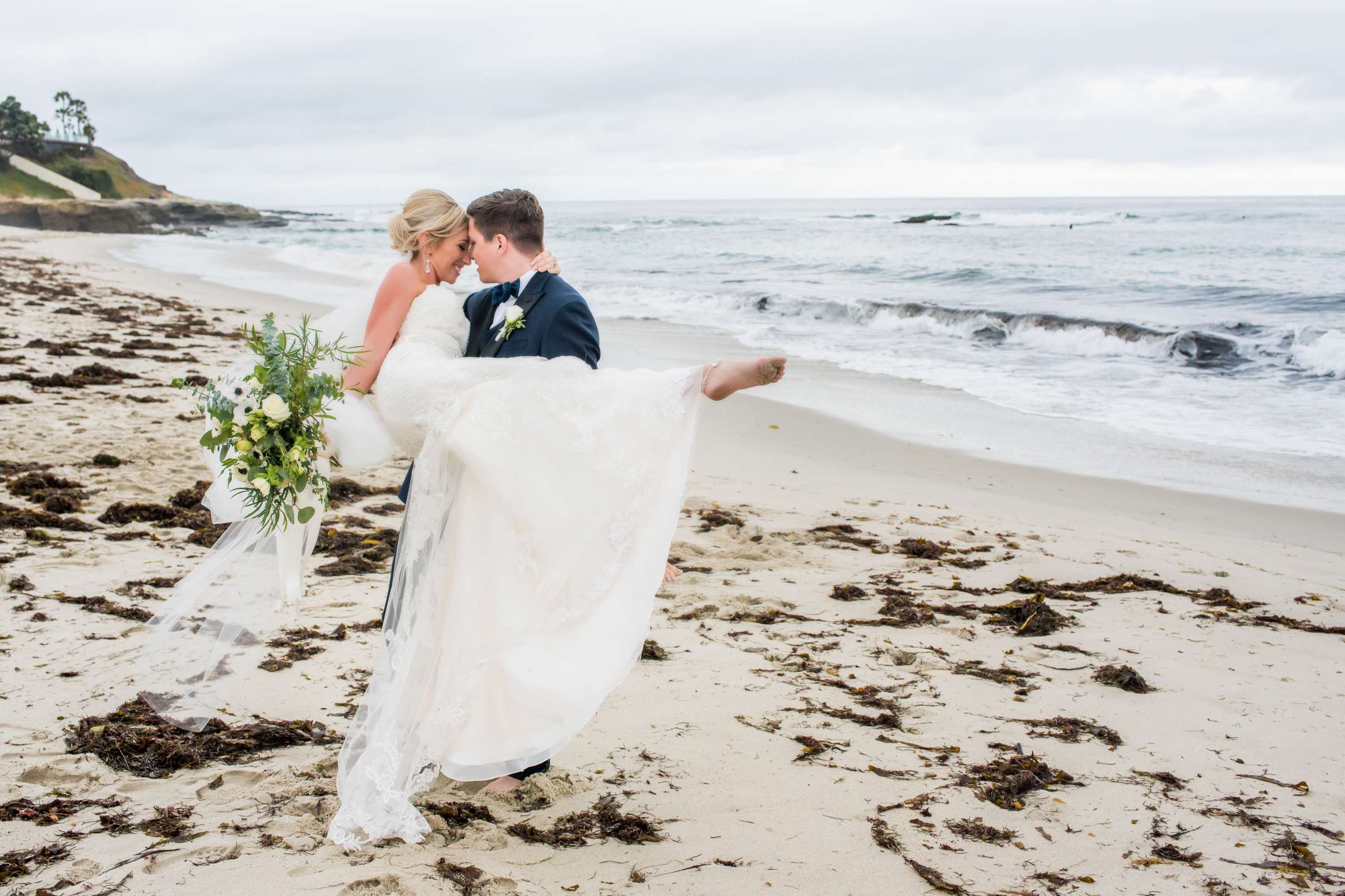 La Jolla Cove Rooftop Wedding, Kristen and Anthony Wedding Photo #17 by True Photography