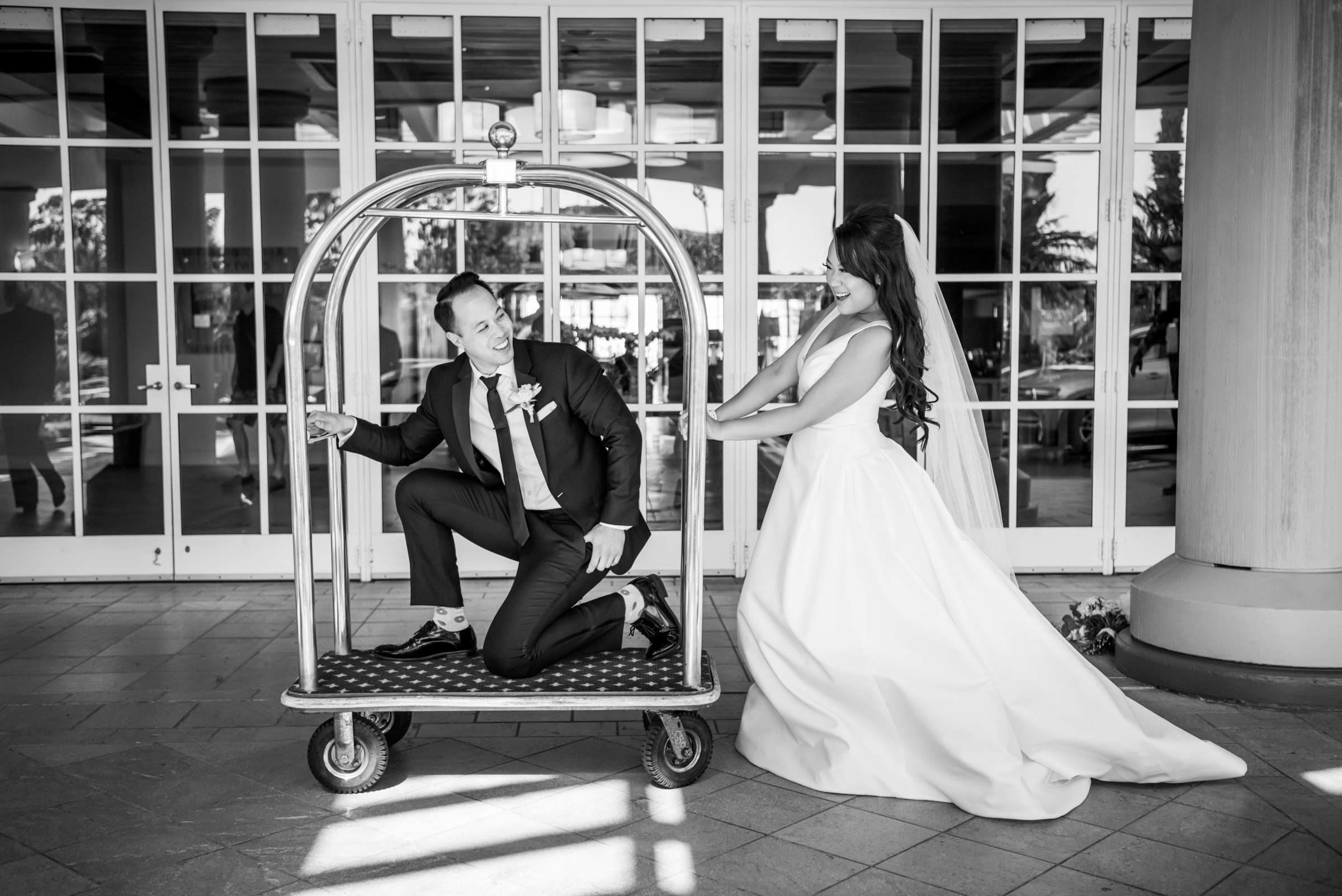 Coronado Island Marriott Resort & Spa Wedding, Jessica and Brenton Wedding Photo #23 by True Photography