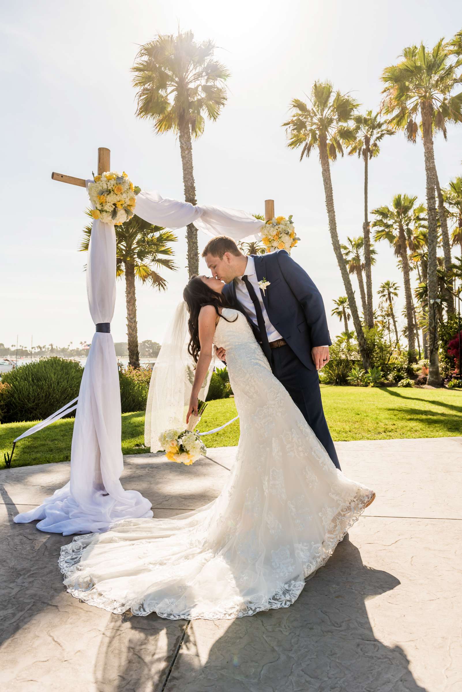 Paradise Point Wedding coordinated by Elements of Style, Alyssa and Jeremy Wedding Photo #467905 by True Photography