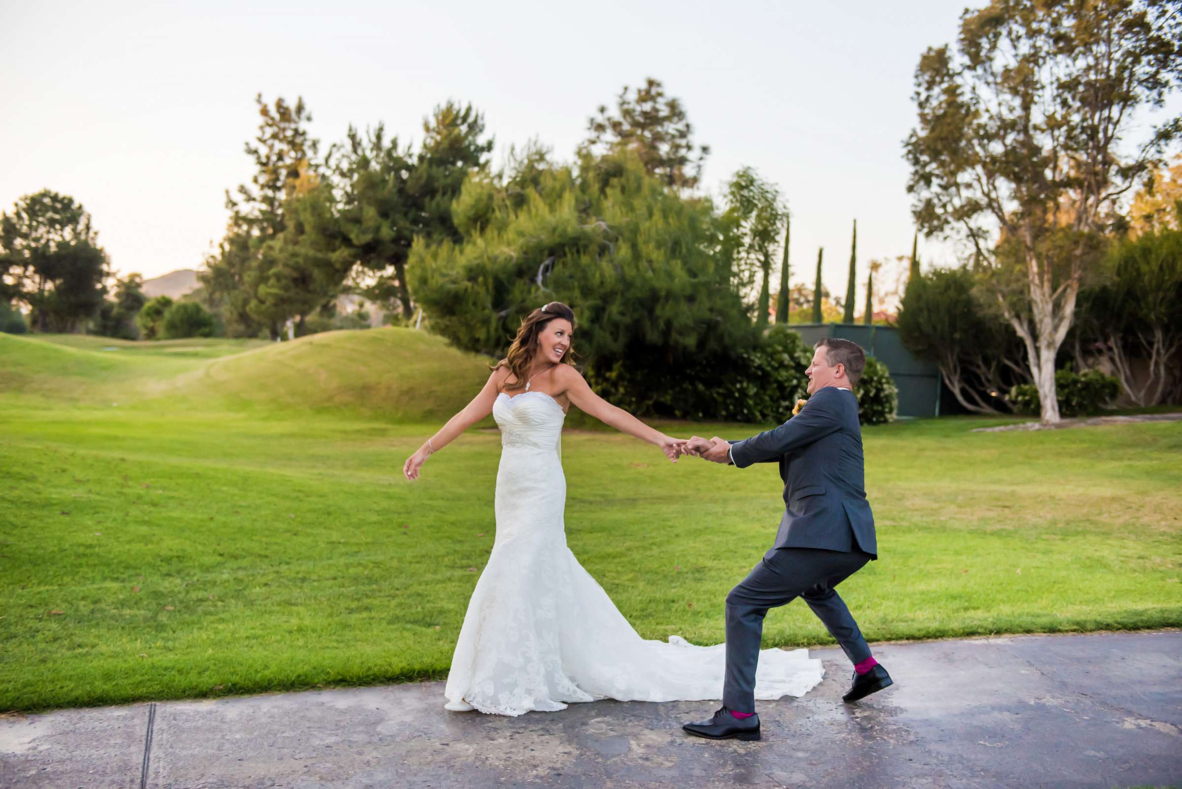 Rancho Bernardo Inn Wedding coordinated by Plan and Simple, Julie and Chris Wedding Photo #9 by True Photography