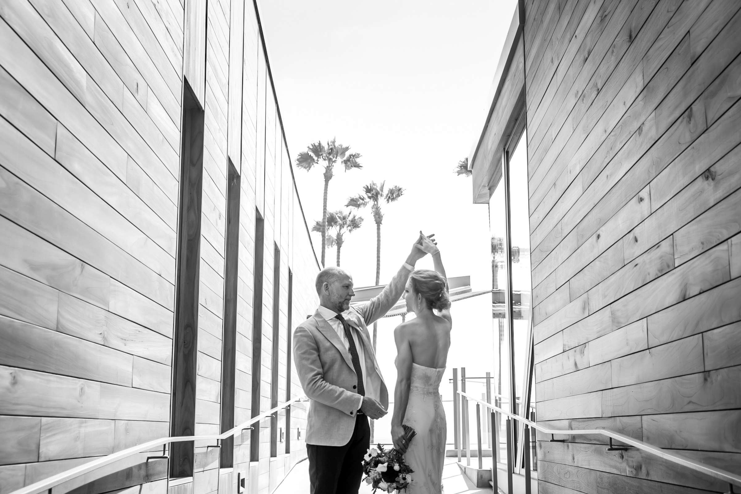 Scripps Seaside Forum Wedding coordinated by First Comes Love Weddings & Events, Melissa and Patrick Wedding Photo #23 by True Photography