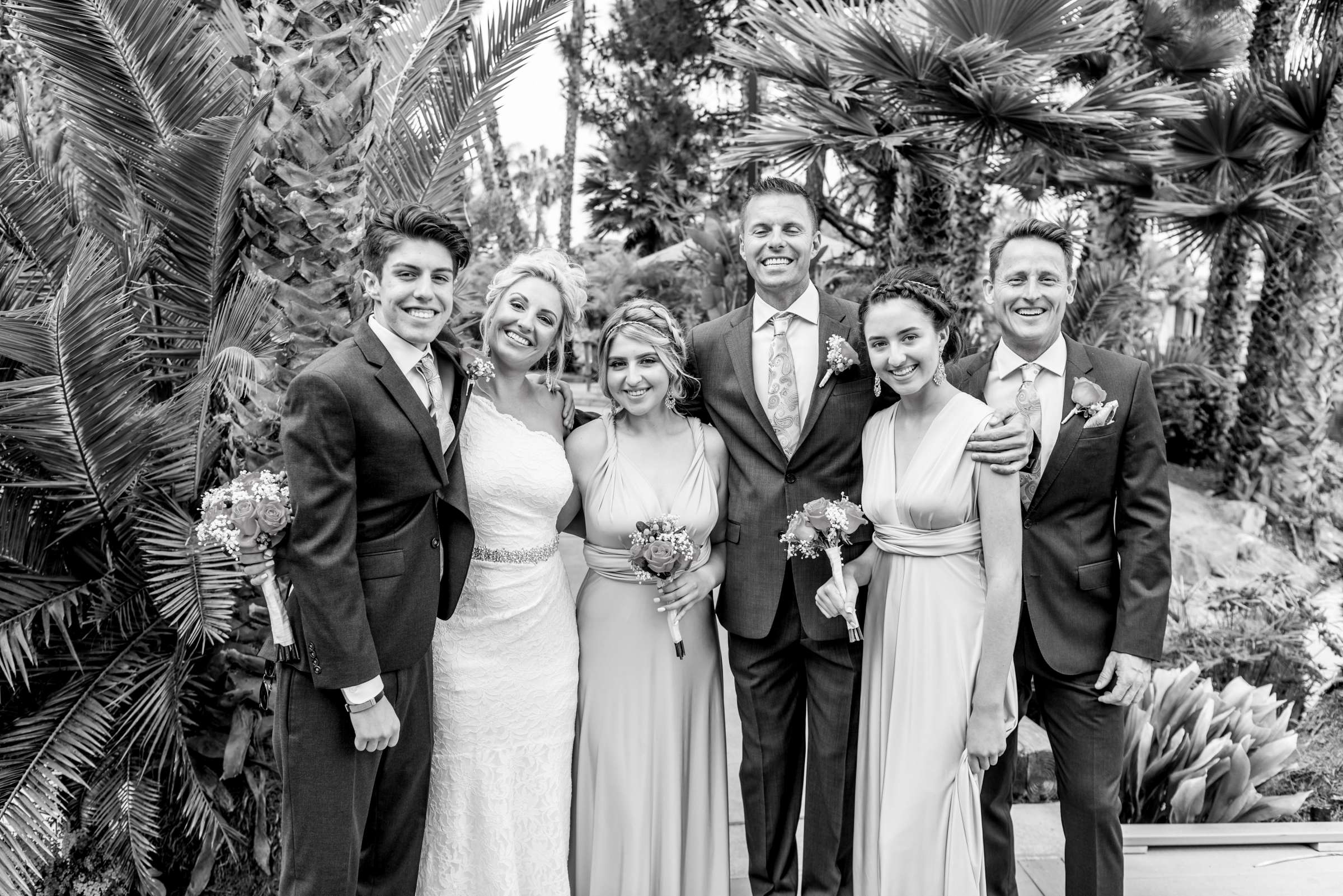 Paradise Point Wedding coordinated by Adele Meehan, Leslie and Alex Wedding Photo #473073 by True Photography