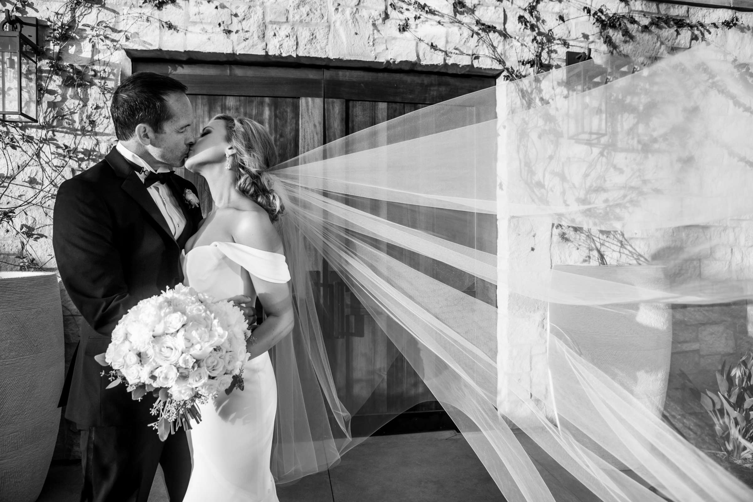 Fairbanks Ranch Country Club Wedding coordinated by Blissful Weddings & Co., Kristina and Allan Wedding Photo #481723 by True Photography