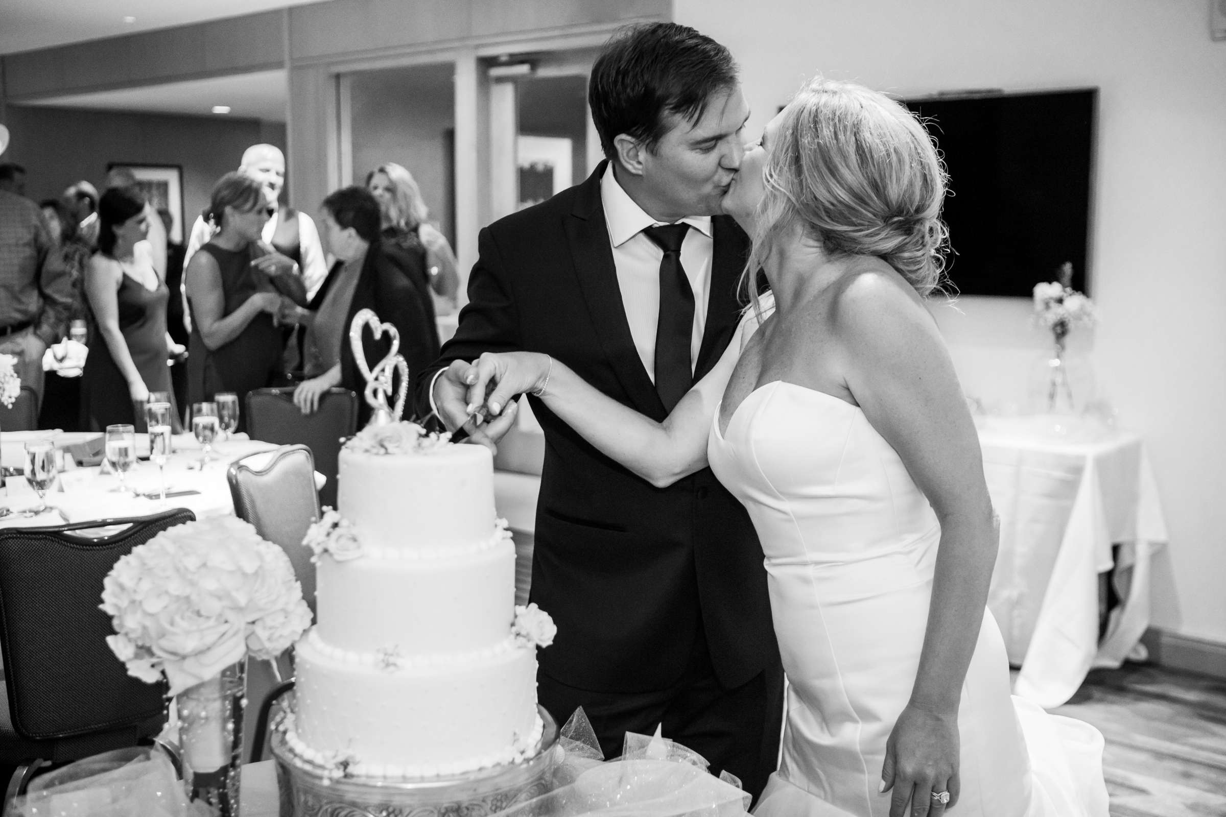 Hilton San Diego Bayfront Wedding, Debi and Dan Wedding Photo #484054 by True Photography