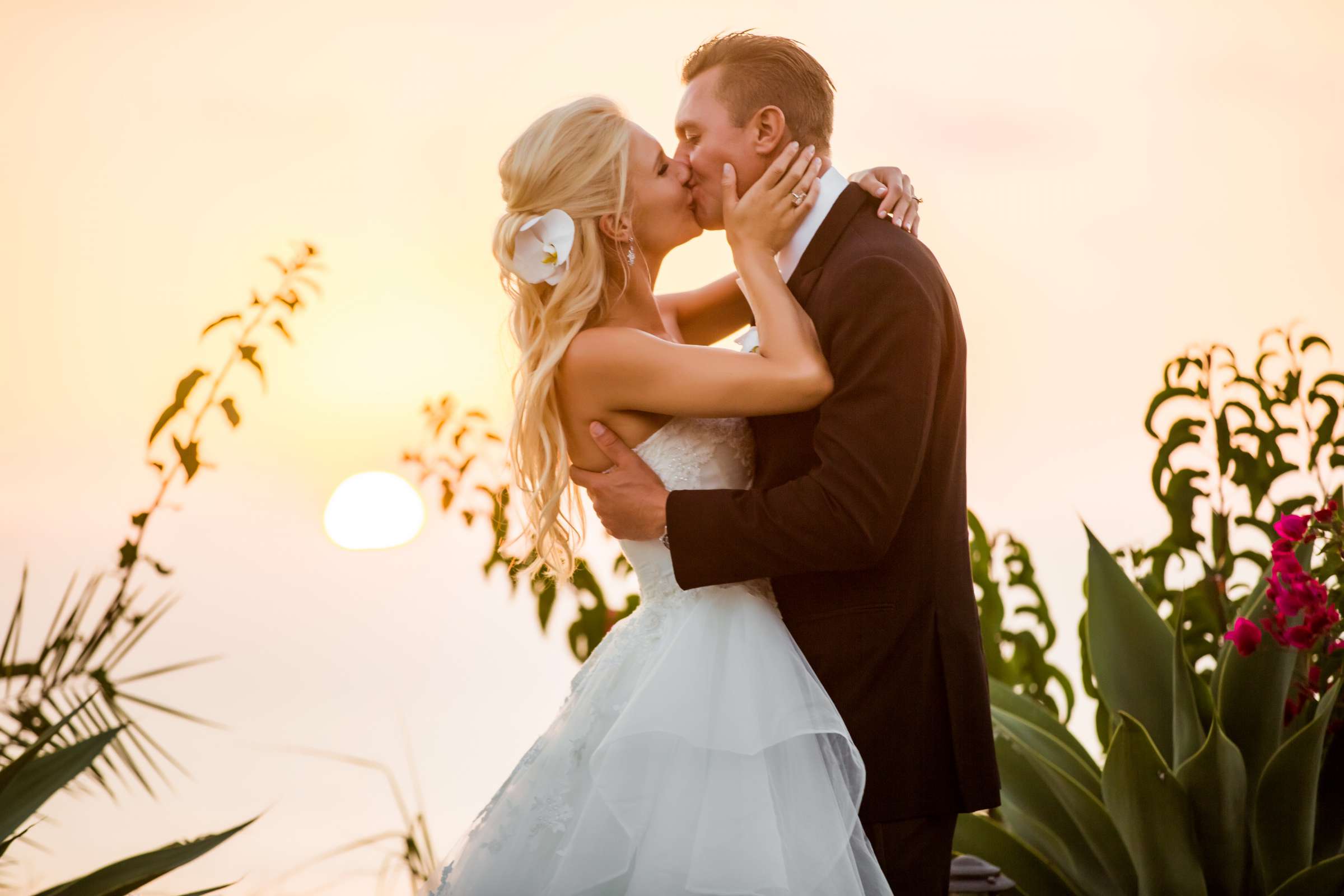 La Jolla Country Club Wedding coordinated by A Maine Wedding, Megan and John Wedding Photo #2 by True Photography
