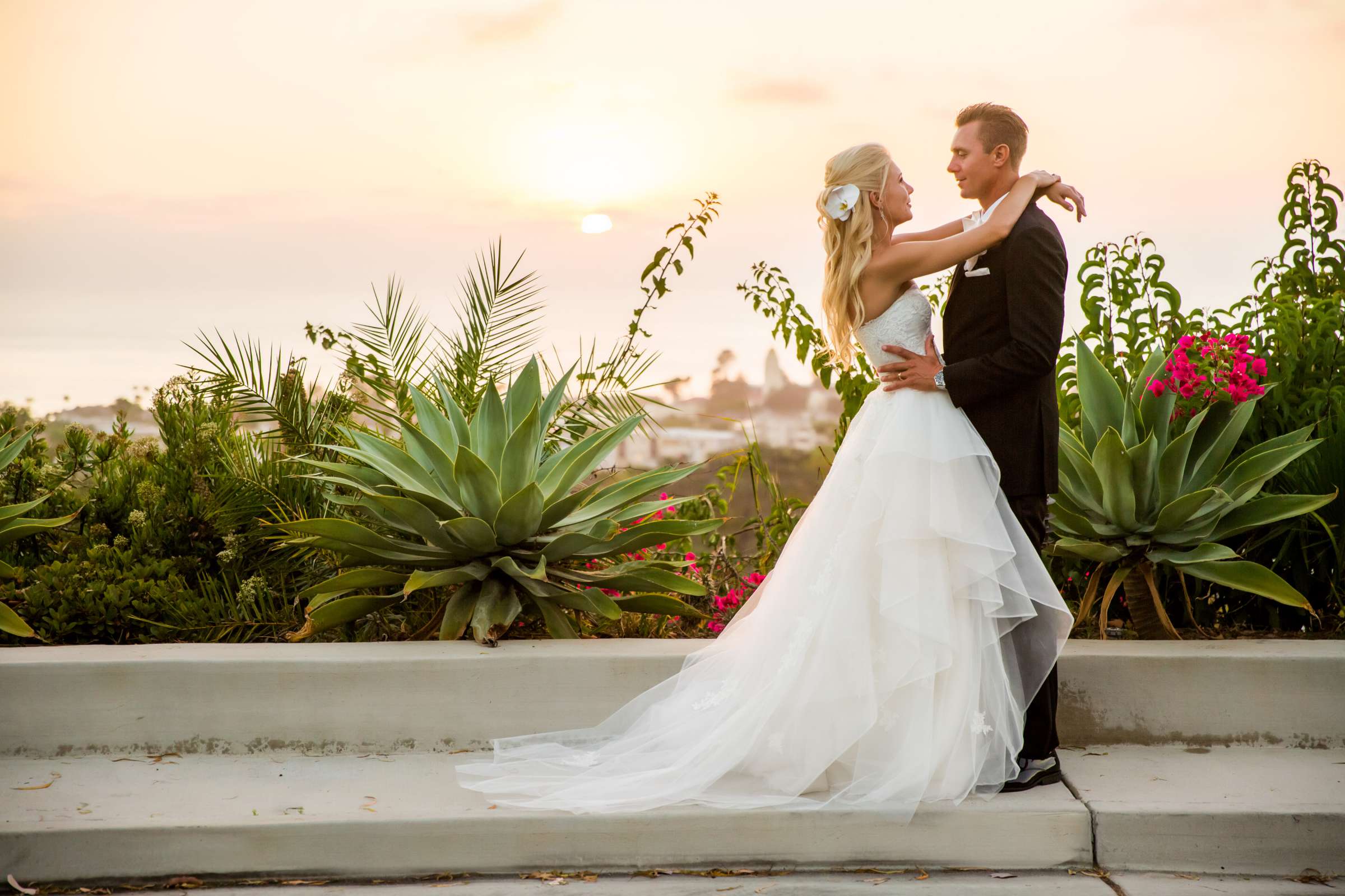 La Jolla Country Club Wedding coordinated by A Maine Wedding, Megan and John Wedding Photo #24 by True Photography