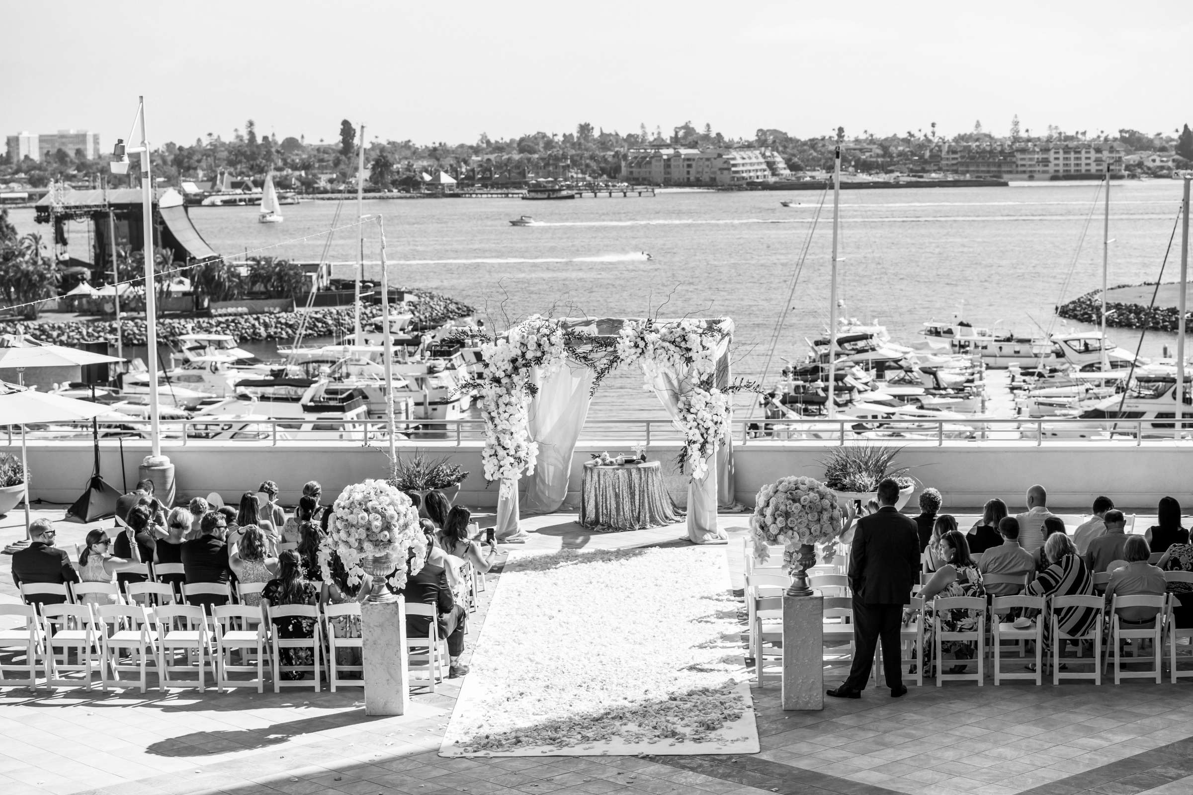 Marriott Marquis San Diego Marina Wedding coordinated by Lavish Weddings, Emily and Phillip Wedding Photo #488440 by True Photography