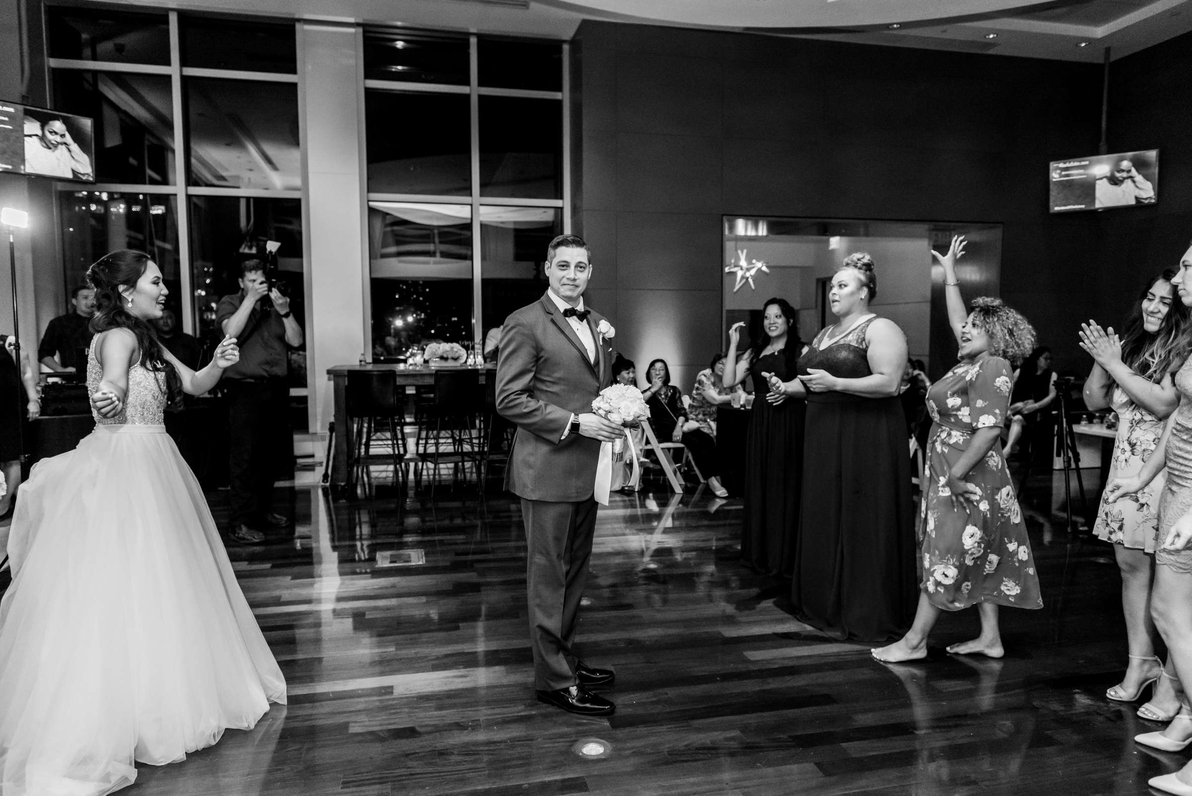 The Ultimate Skybox Wedding, Jane and Mike Wedding Photo #491395 by True Photography