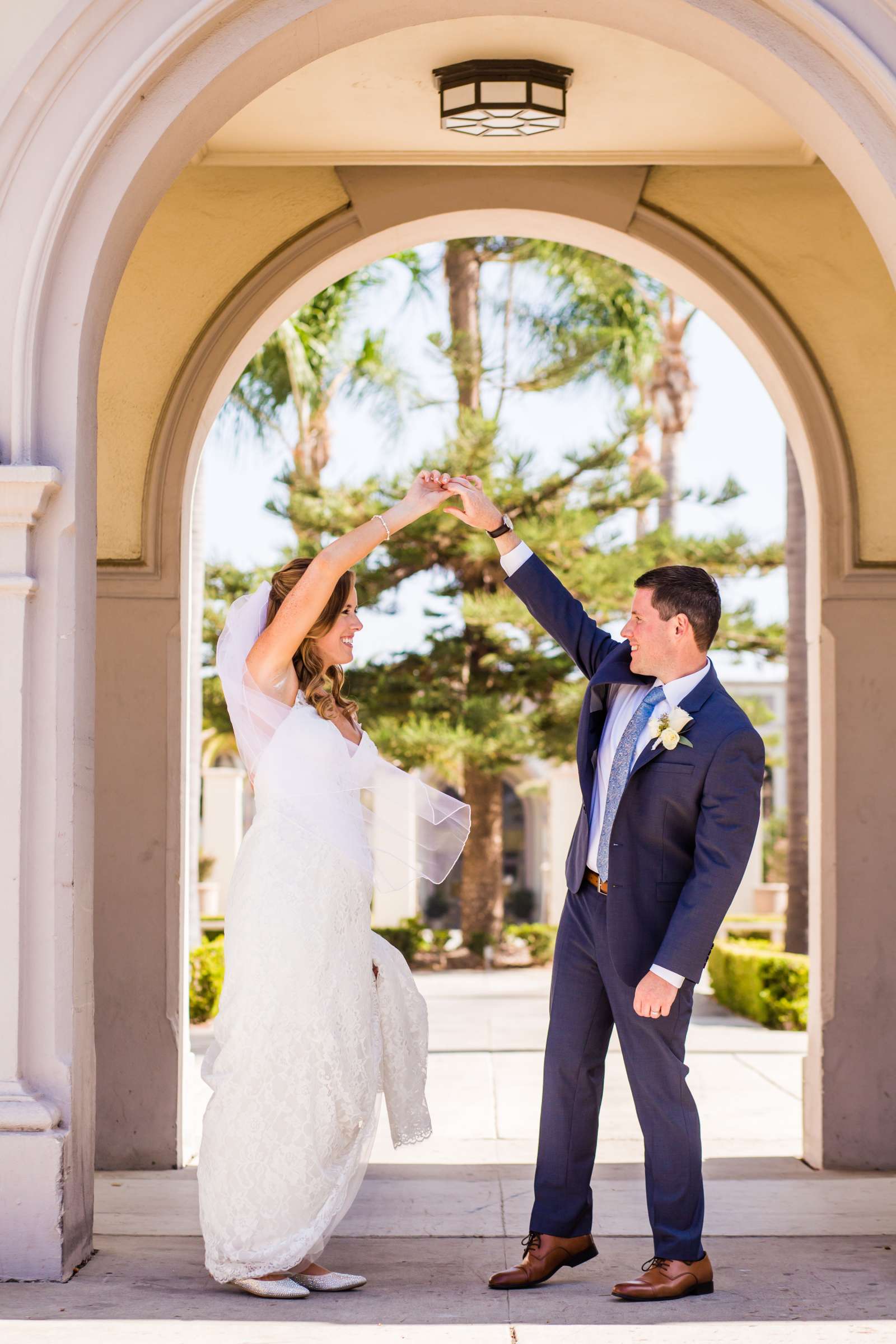 La Jolla Cove Rooftop Wedding, Carly and Jonathan Wedding Photo #17 by True Photography