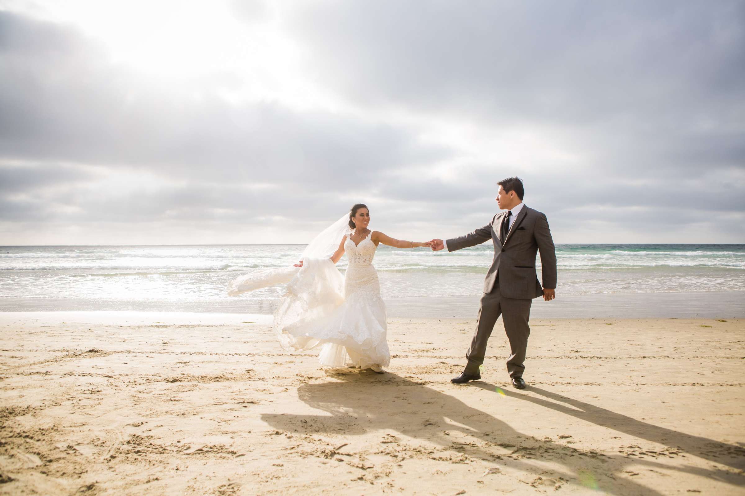 Scripps Seaside Forum Wedding coordinated by Sweet Blossom Weddings, Katrina and Mitchell Wedding Photo #12 by True Photography