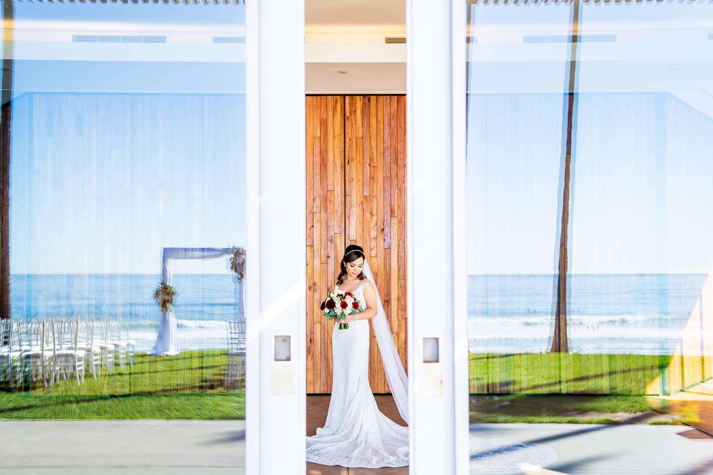 Scripps Seaside Forum Wedding, Ly and Alex Wedding Photo #55 by True Photography