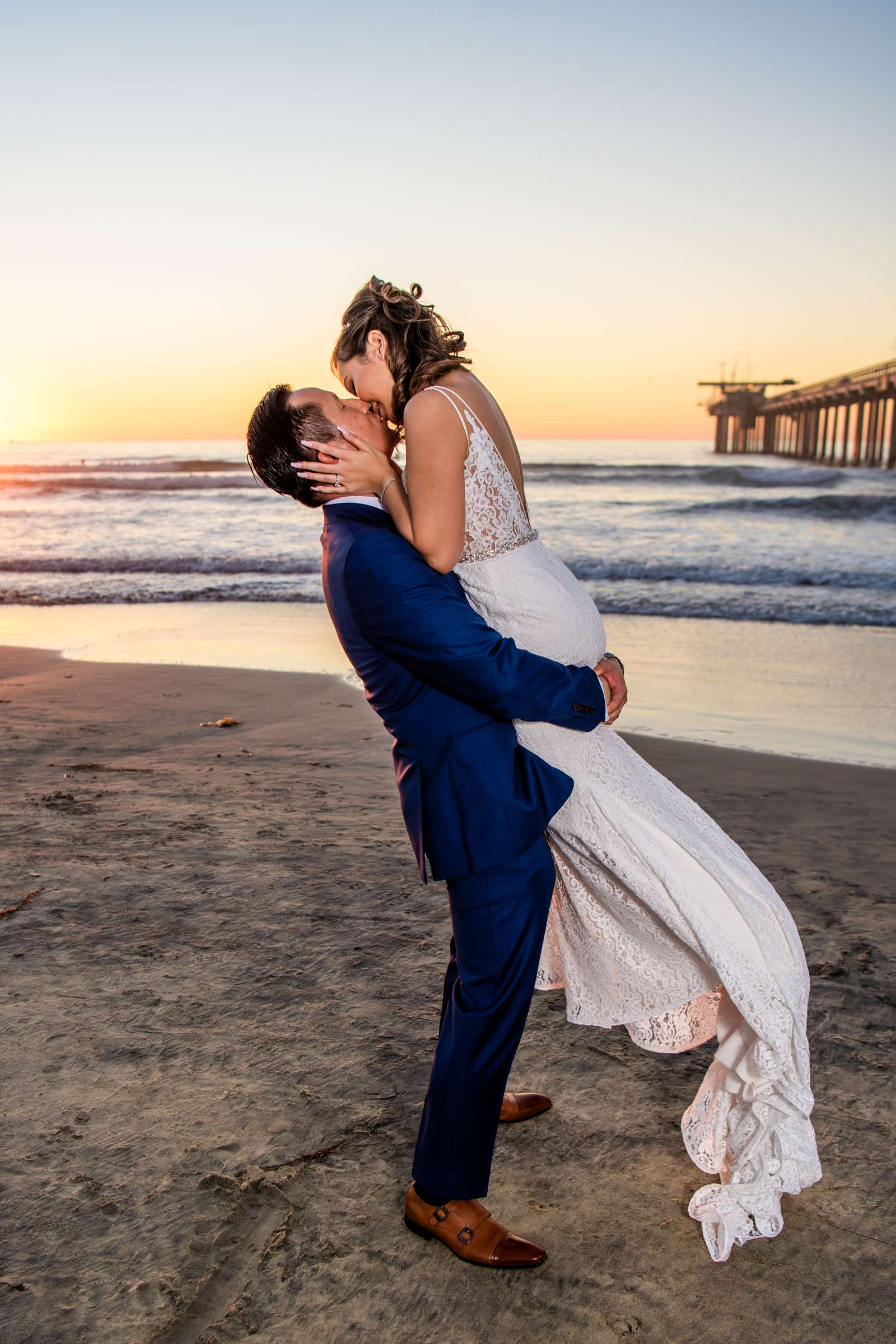Scripps Seaside Forum Wedding, Ly and Alex Wedding Photo #127 by True Photography