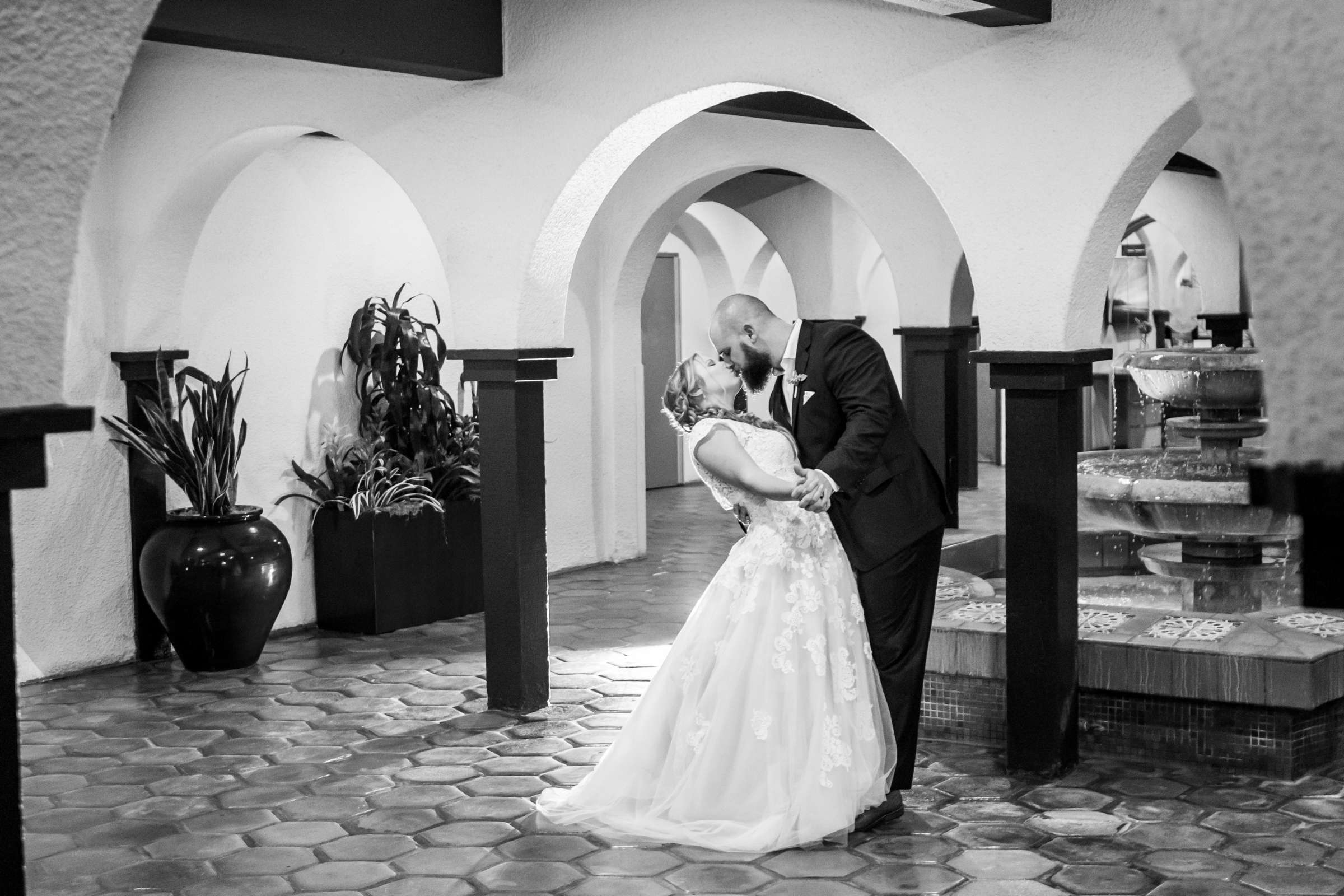 La Jolla Shores Hotel Wedding, Kaeli and Josh Wedding Photo #15 by True Photography