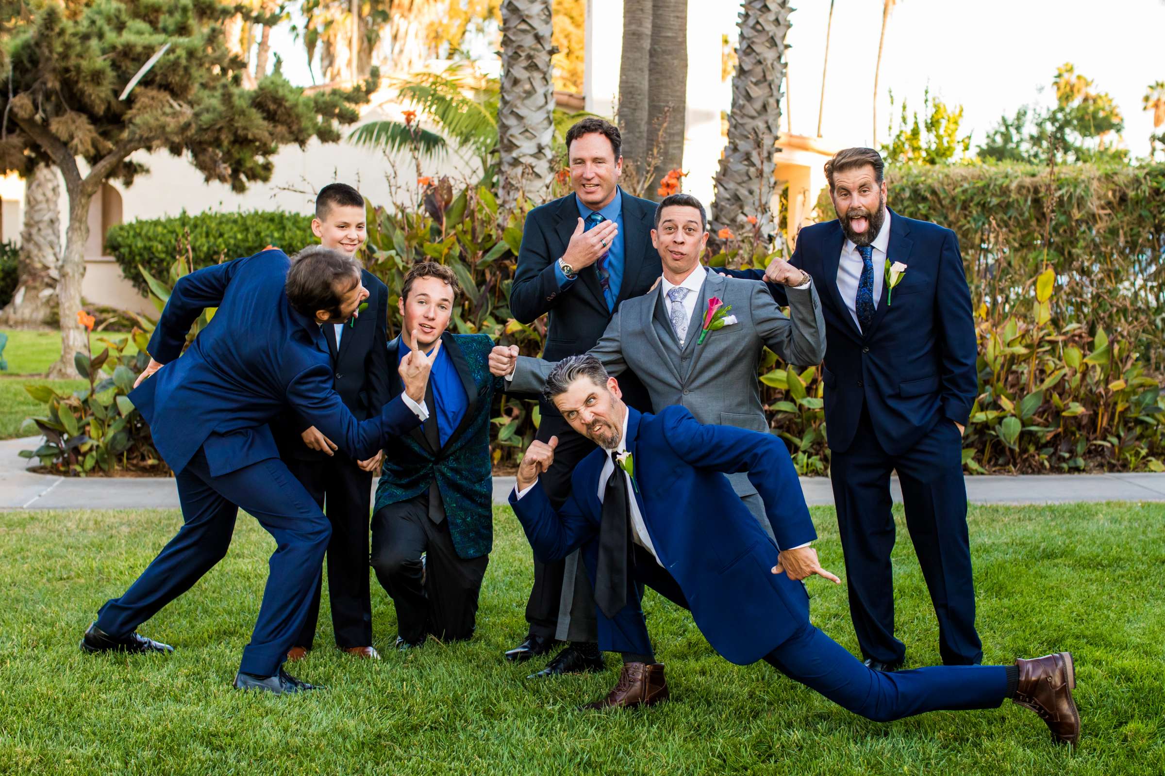 San Diego Mission Bay Resort Wedding coordinated by Elements of Style, Taylor and Greg Wedding Photo #13 by True Photography