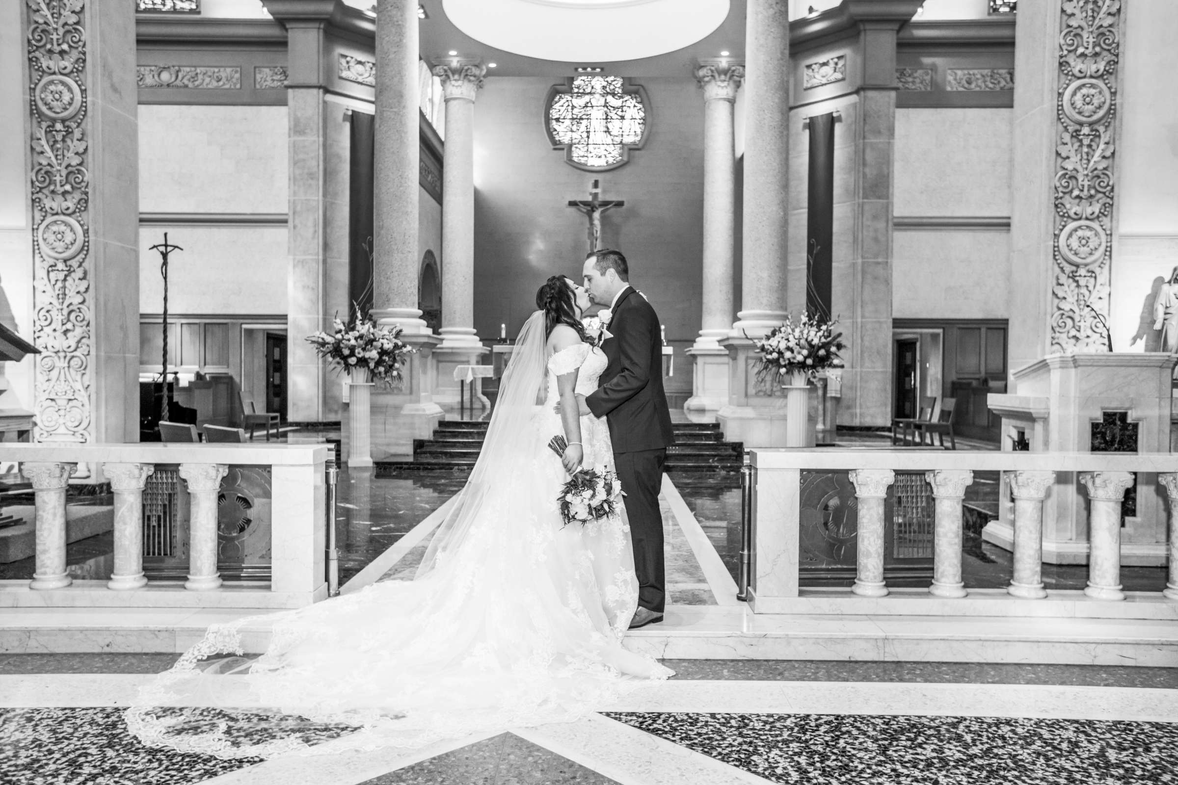 Wedding coordinated by Circle Your Date, Christina and Chad Wedding Photo #3 by True Photography