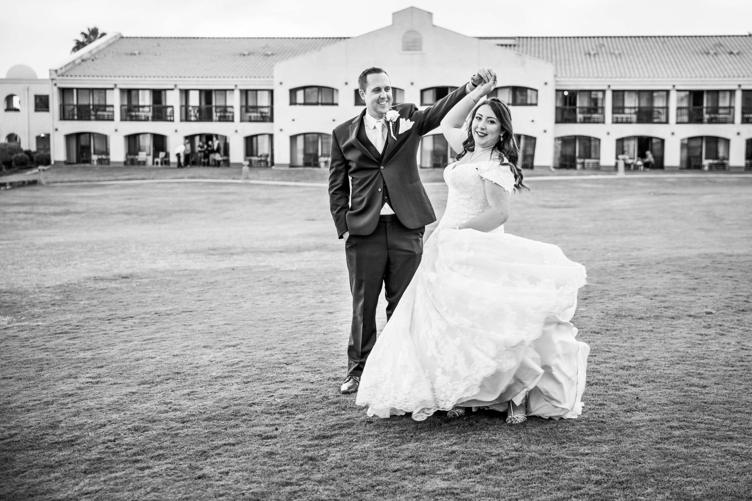 Wedding coordinated by Circle Your Date, Christina and Chad Wedding Photo #18 by True Photography