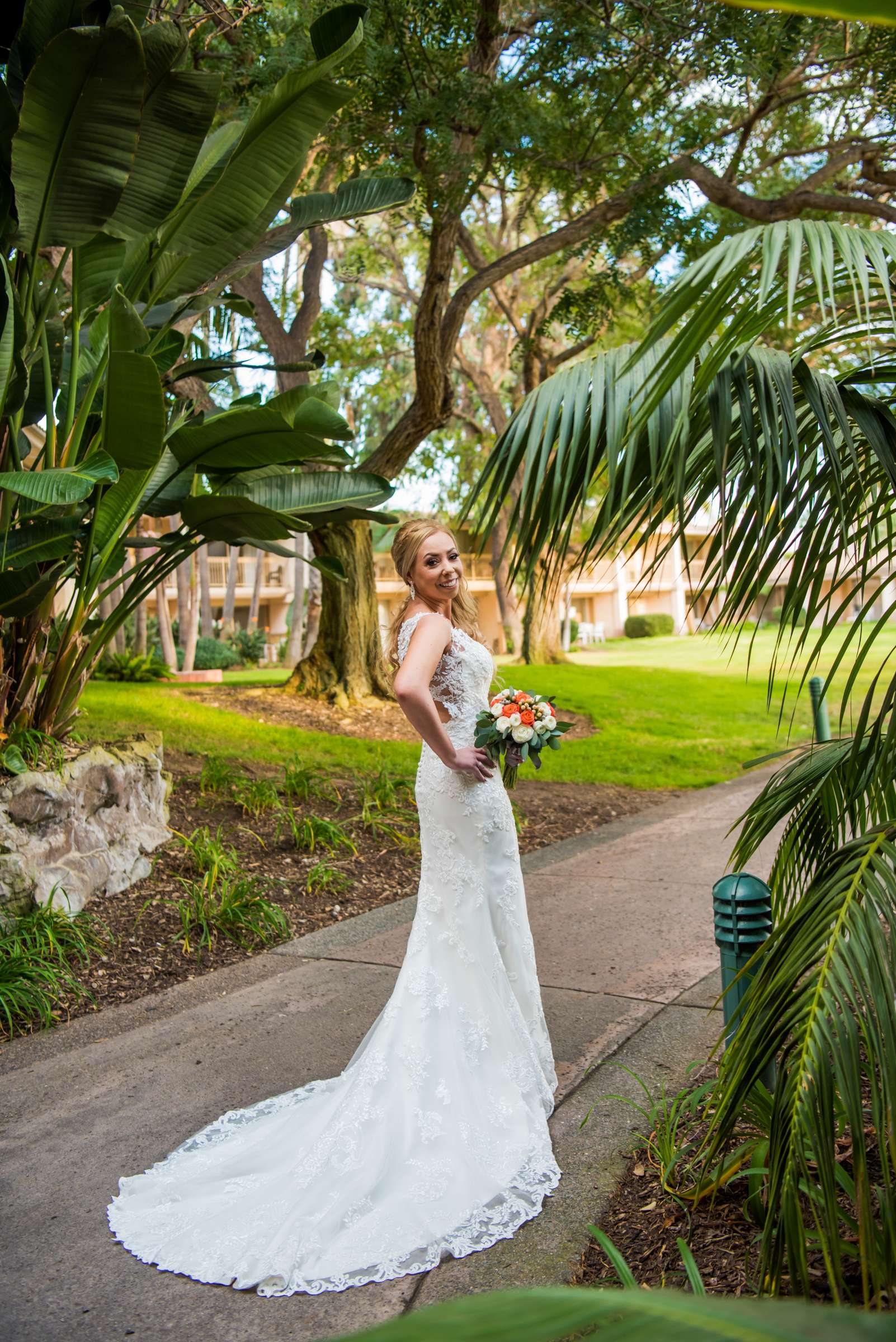 San Diego Mission Bay Resort Wedding, Emily and Jonathan Wedding Photo #7 by True Photography