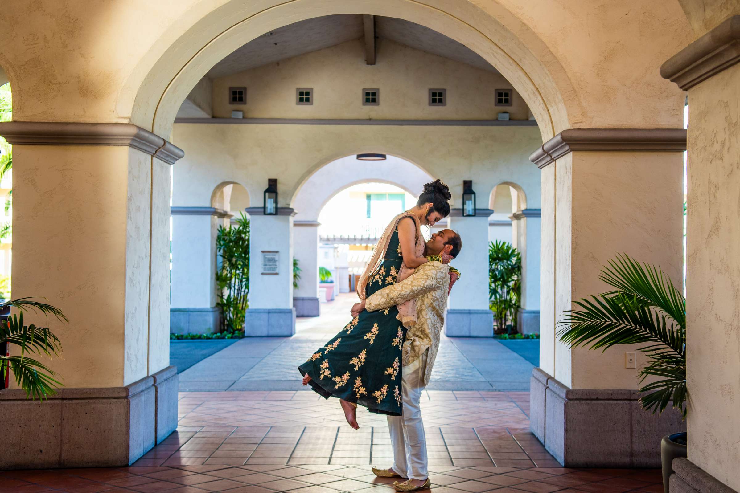 San Diego Mission Bay Resort Wedding coordinated by Sweet Love Designs, Ruchi and Abhijit Wedding Photo #115 by True Photography