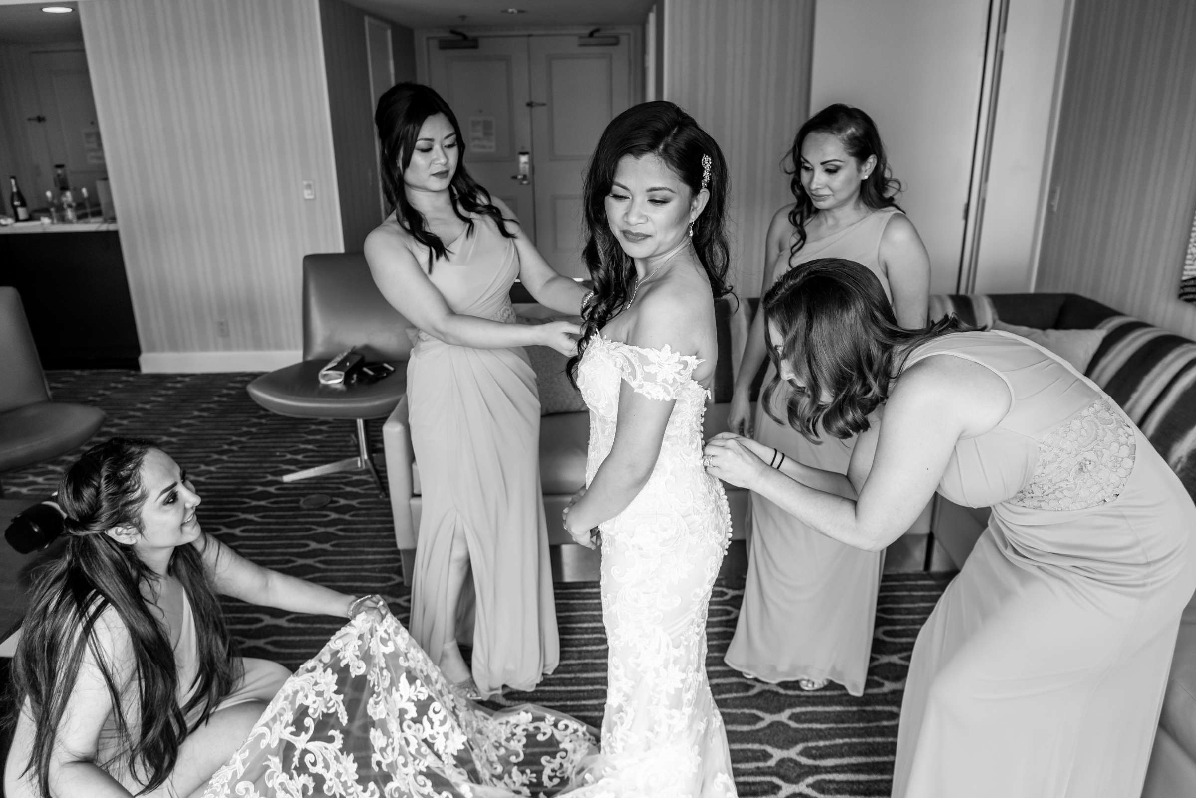 Manchester Grand Hyatt San Diego Wedding coordinated by Bella Mia Exclusive Events, Paula and Jimmy Wedding Photo #33 by True Photography