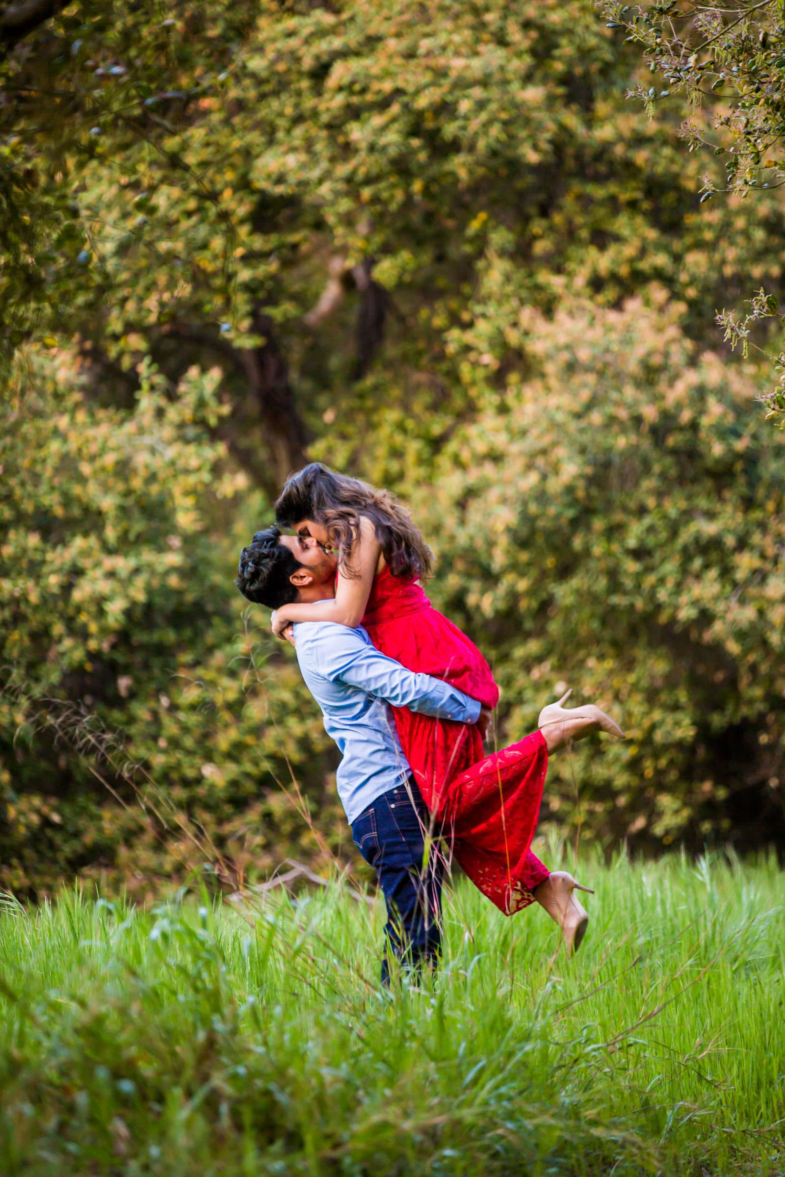 Engagement, Minz and Anson Engagement Photo #26 by True Photography