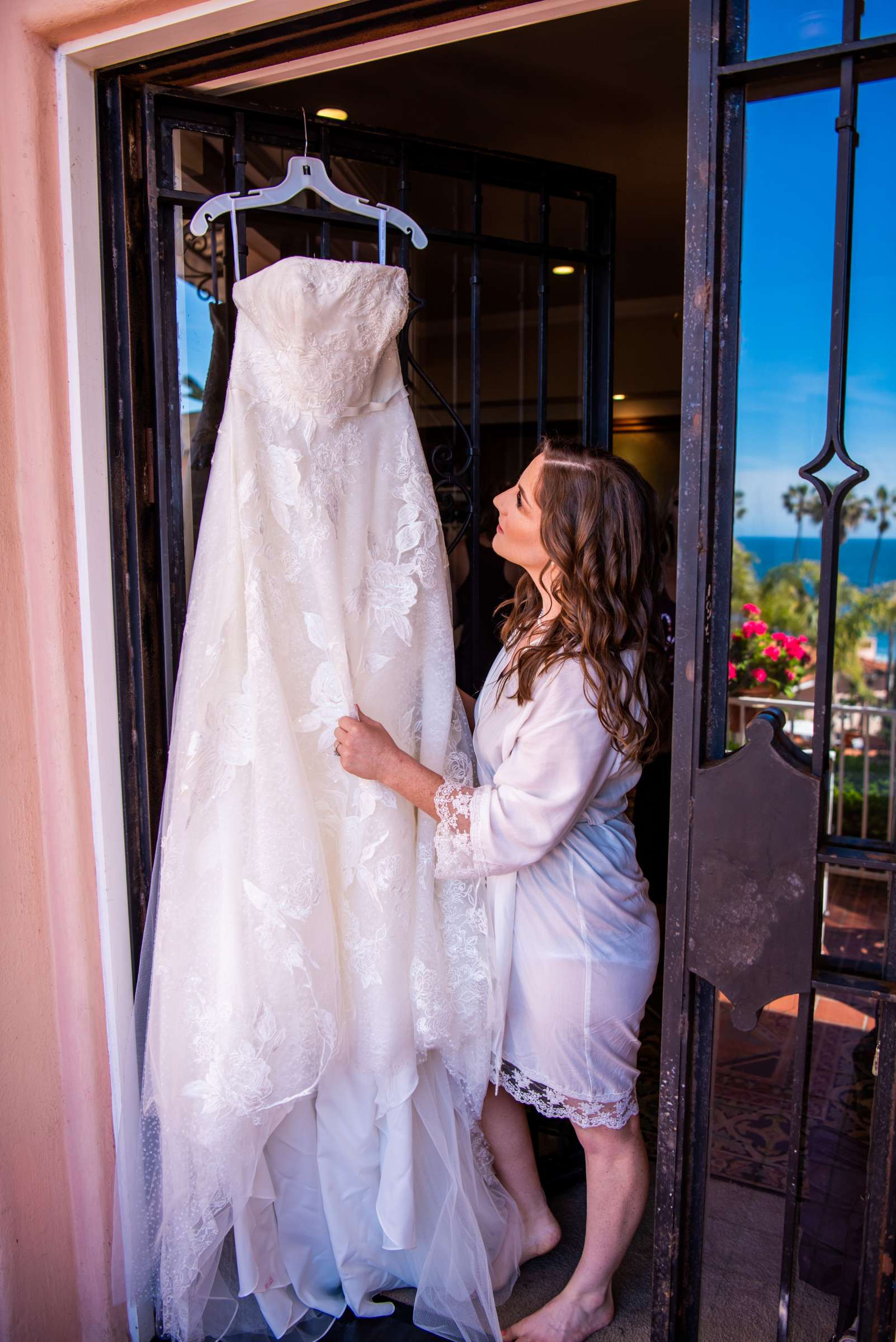 La Valencia Wedding, Lauren and Christopher Wedding Photo #18 by True Photography