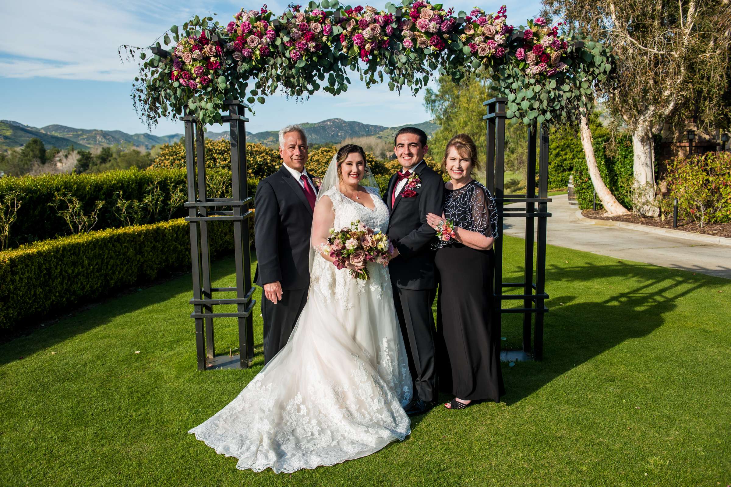 Twin Oaks Golf Course Wedding, Lauren and John Wedding Photo #76 by True Photography