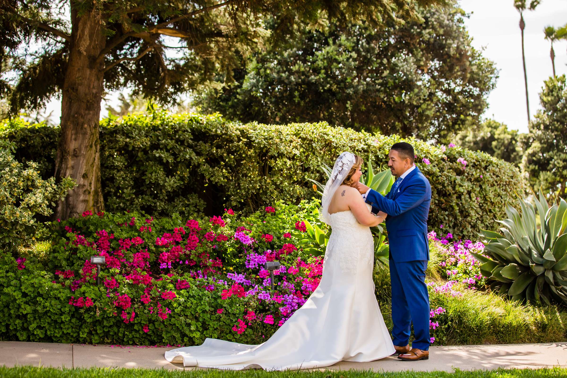 Cape Rey Carlsbad, A Hilton Resort Wedding coordinated by Bella Florina Events, Rosa and Omar Wedding Photo #52 by True Photography