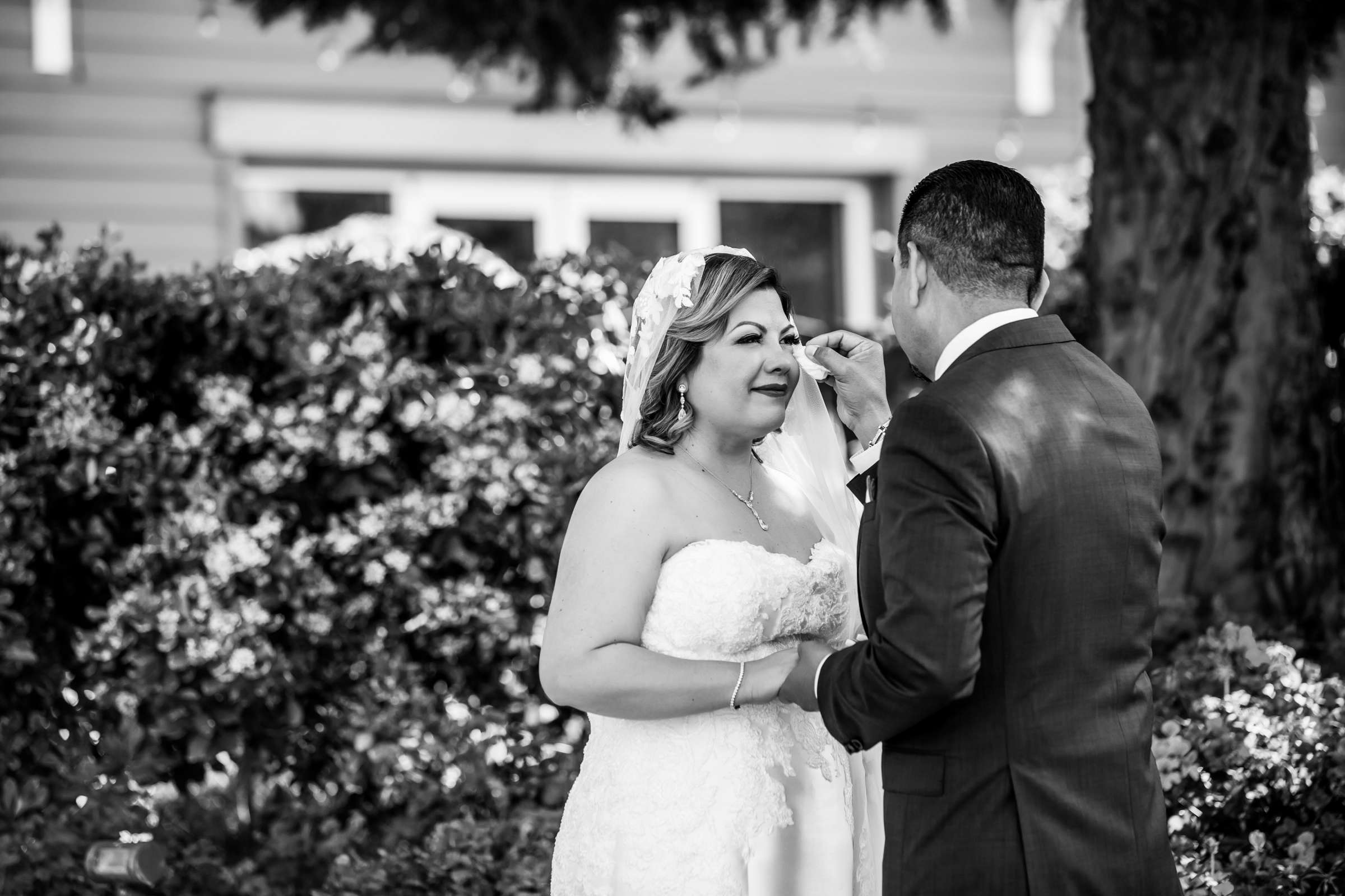 Cape Rey Carlsbad, A Hilton Resort Wedding coordinated by Bella Florina Events, Rosa and Omar Wedding Photo #54 by True Photography