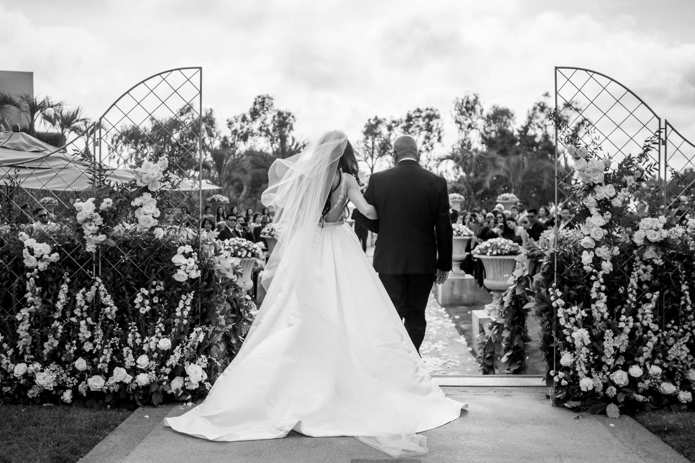 Hilton La Jolla Torrey Pines Wedding coordinated by Sweet Blossom Weddings, Jennifer and Sean Wedding Photo #75 by True Photography