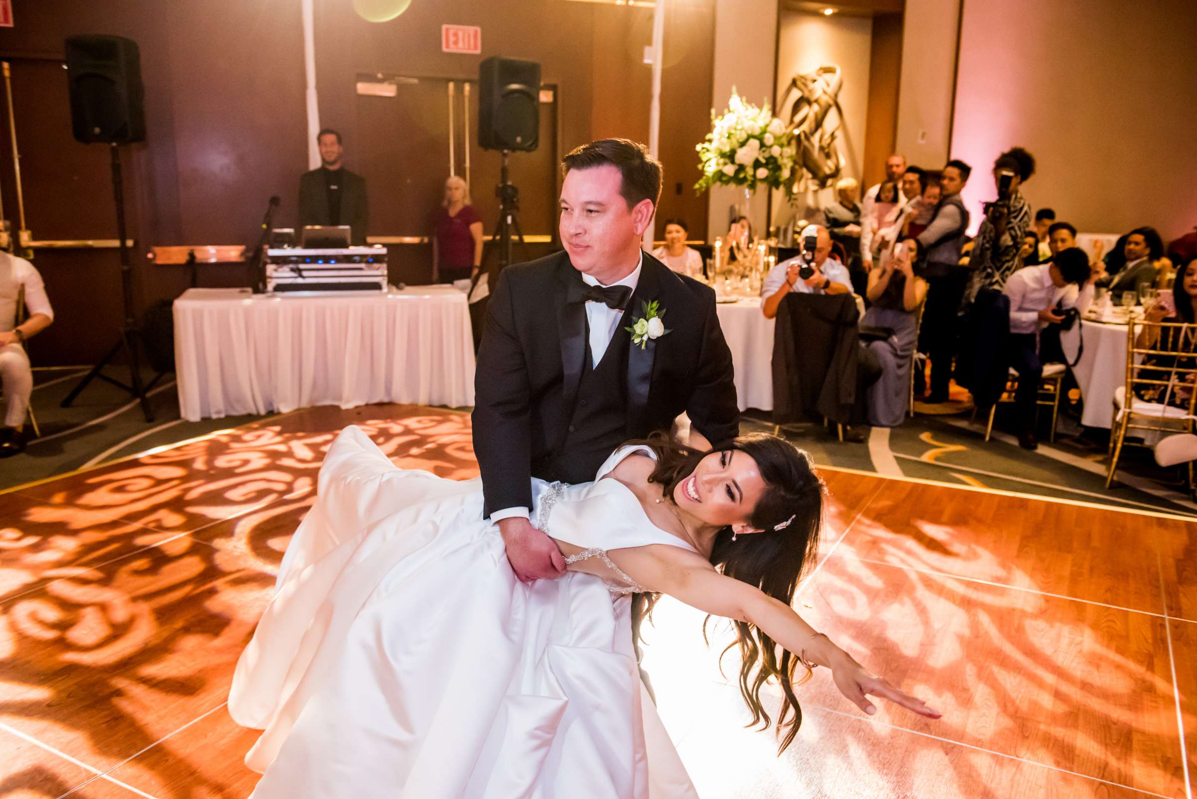 Hilton La Jolla Torrey Pines Wedding coordinated by Sweet Blossom Weddings, Jennifer and Sean Wedding Photo #121 by True Photography