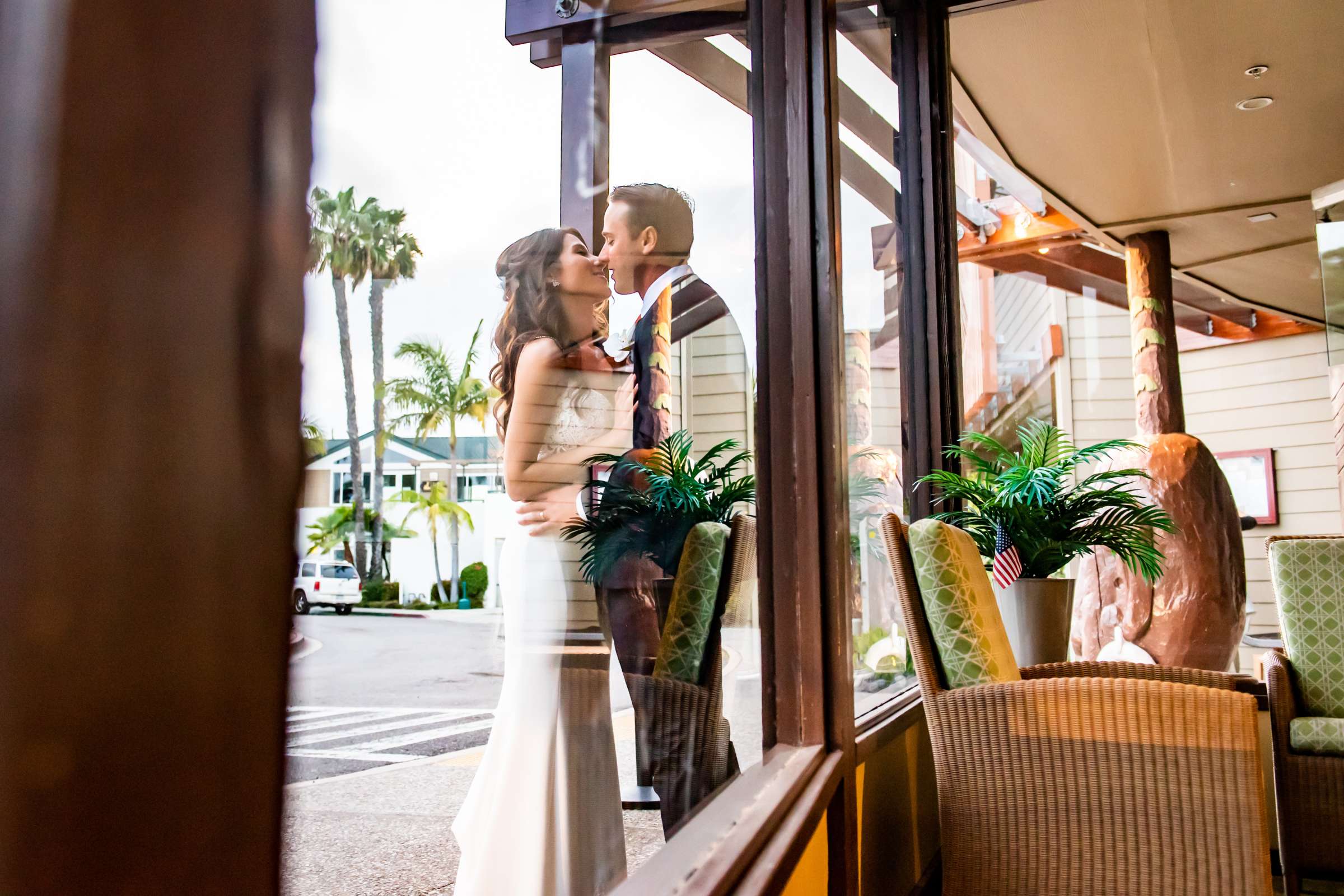 Humphrey's Half Moon Inn Wedding coordinated by Elements of Style, Lisa and Austin Wedding Photo #21 by True Photography