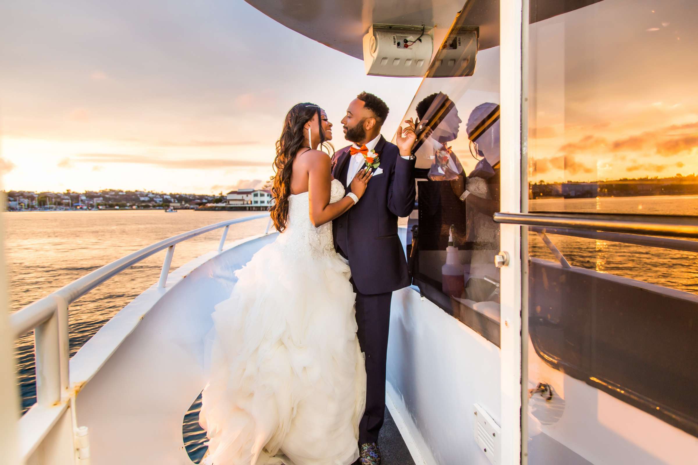 Hornblower cruise line Wedding, Deanna and Gregory Wedding Photo #28 by True Photography