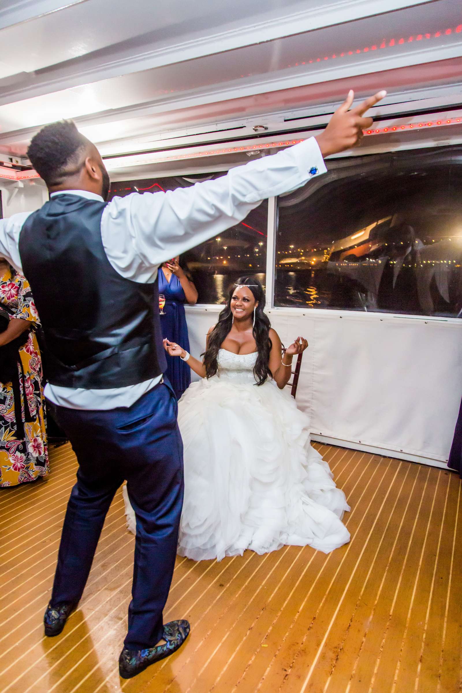 Hornblower cruise line Wedding, Deanna and Gregory Wedding Photo #185 by True Photography
