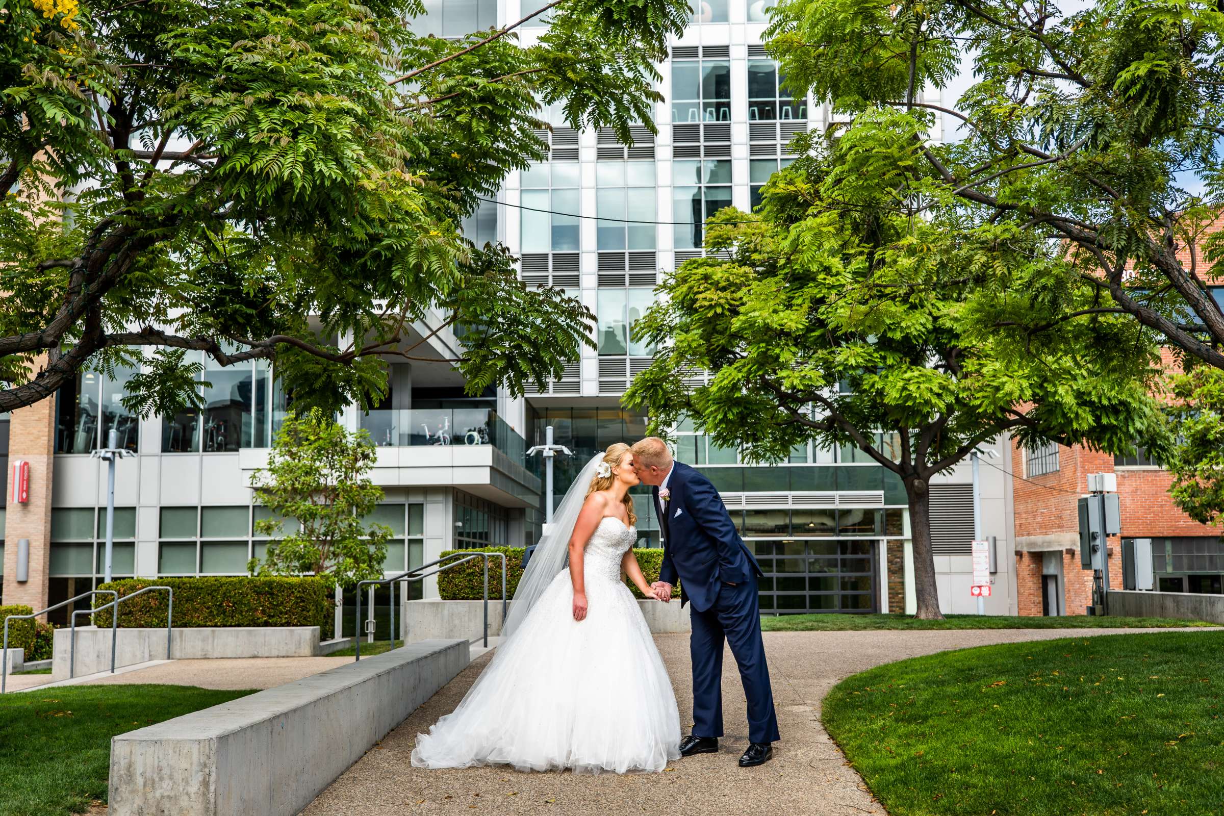Ultimate Skybox Wedding, Rachel and Jay Wedding Photo #545411 by True Photography
