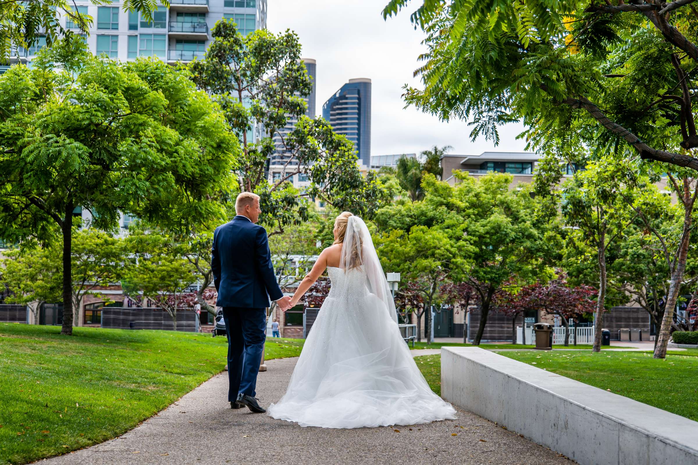Ultimate Skybox Wedding, Rachel and Jay Wedding Photo #545450 by True Photography