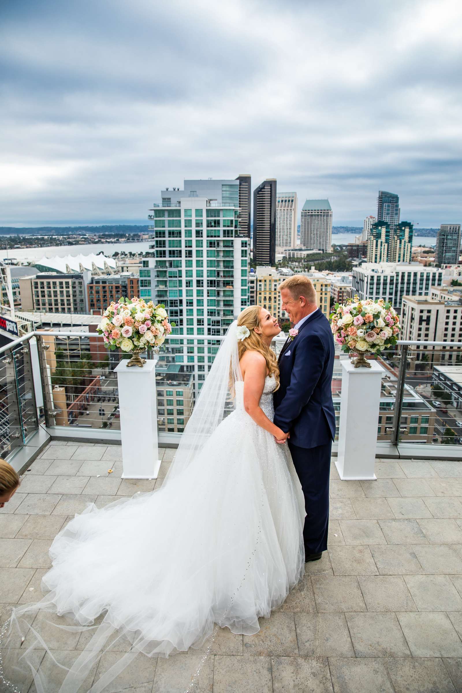 Ultimate Skybox Wedding, Rachel and Jay Wedding Photo #545478 by True Photography