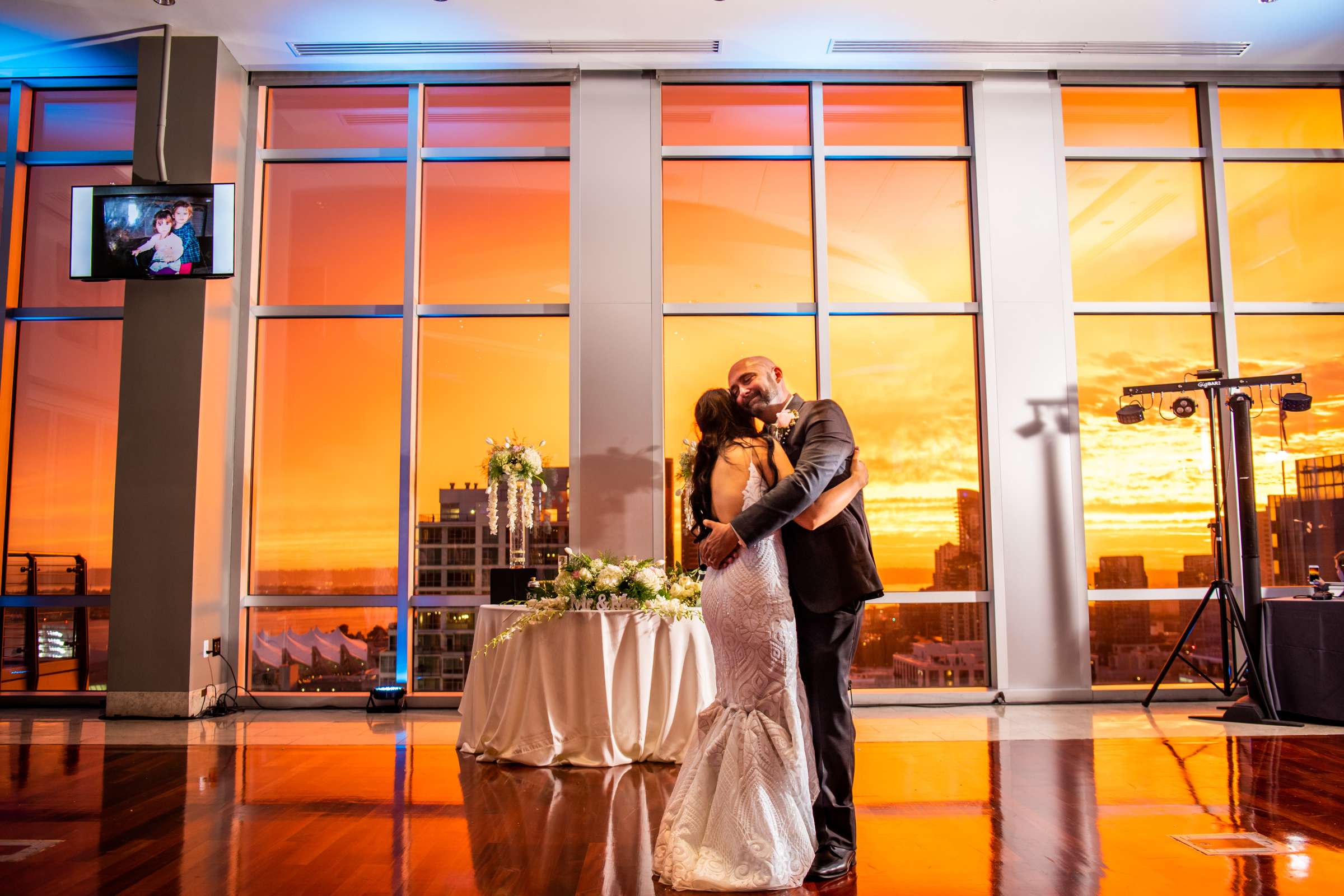 The Ultimate Skybox Wedding, Crimson and Matthew Wedding Photo #159 by True Photography