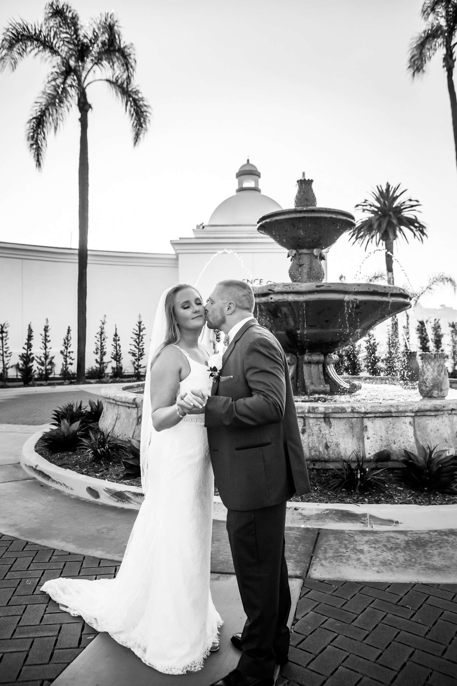 Kona Kai Resort Wedding coordinated by First Comes Love Weddings & Events, Stanislav and Heather Wedding Photo #17 by True Photography